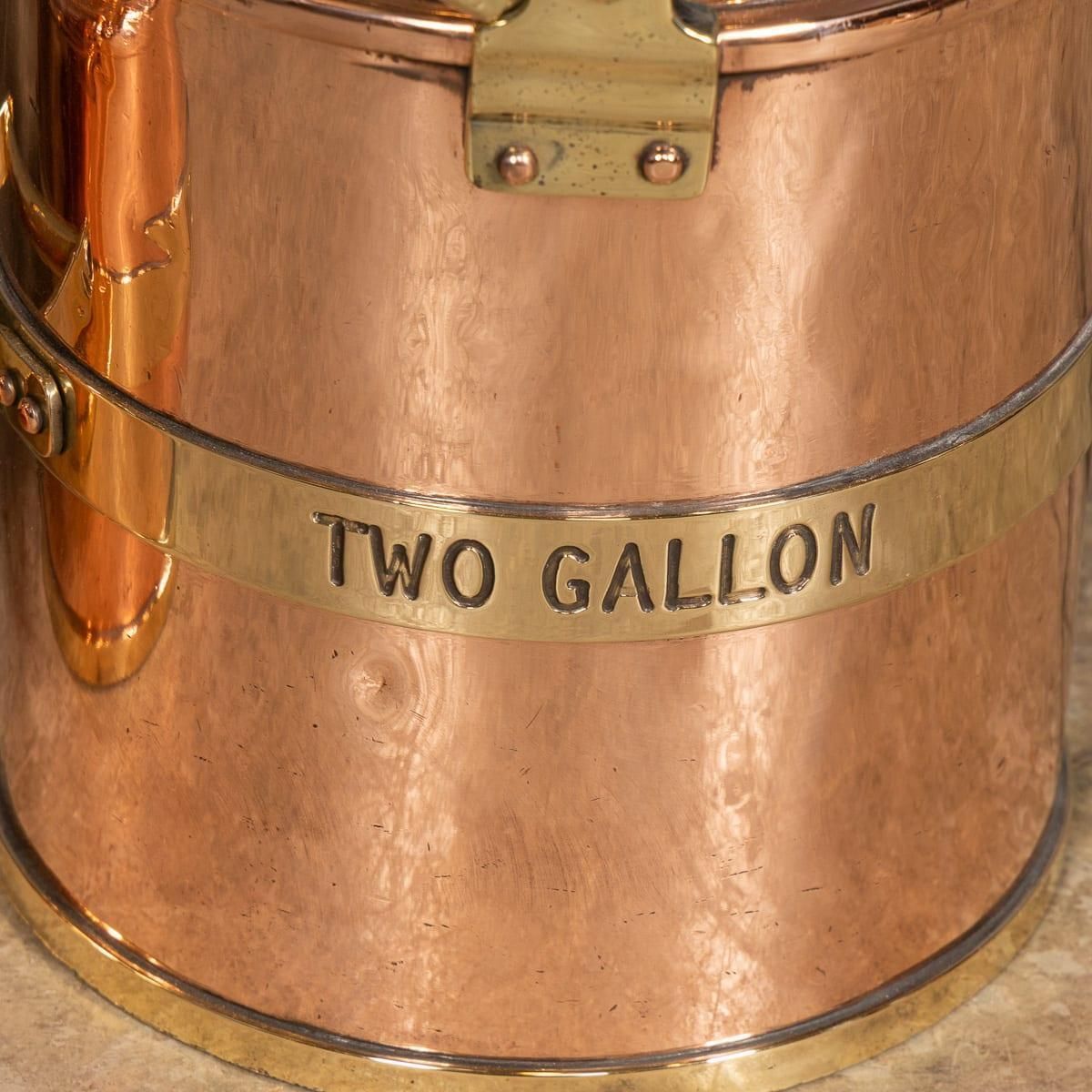 photo vintage Vintage 20thc English Set Of Three Polished Checkpump Petrol Canisters C.1965