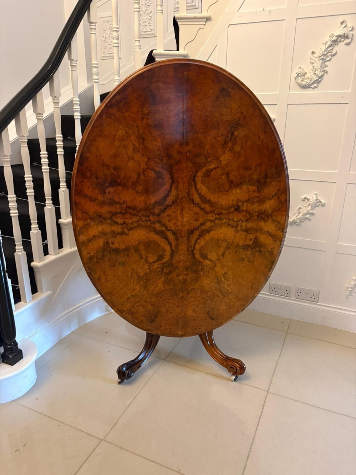 photo vinterior Antique 19th Century Burr Walnut Oval Centre Dining Table 6 Seater Tilt Top