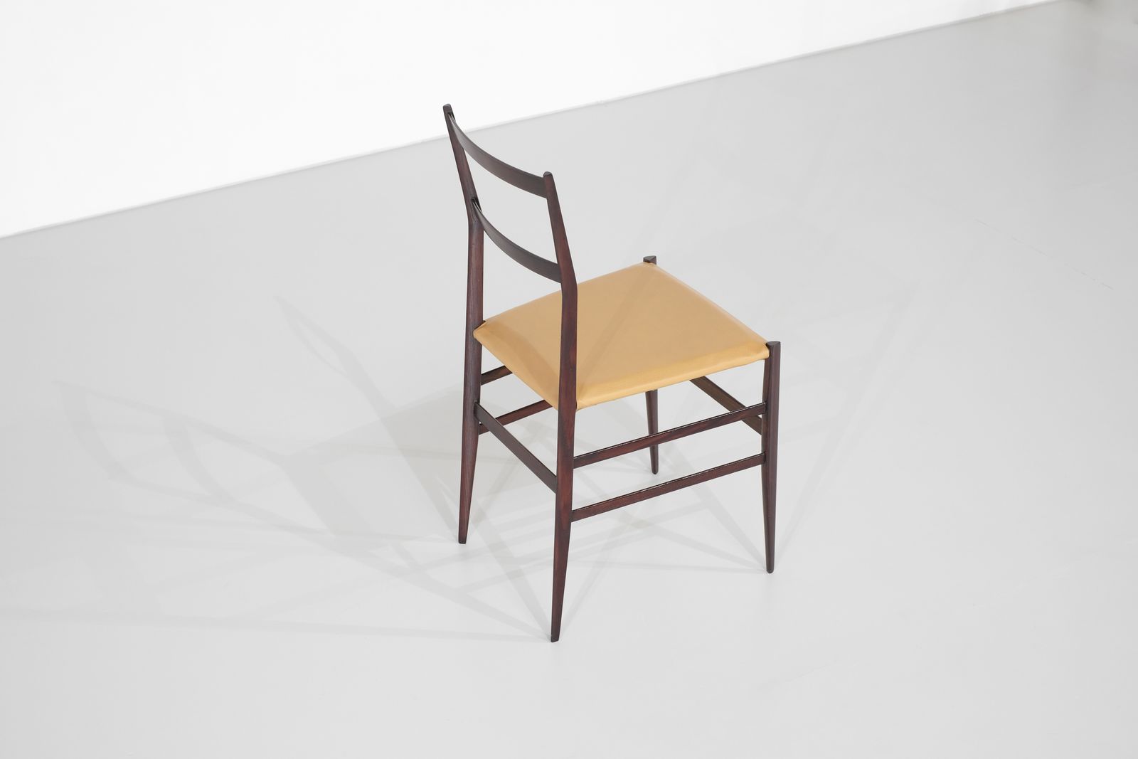 Chair " Superleggera " In Wood By Gio Ponti For Cassina, Italy 1957. photo vinterior