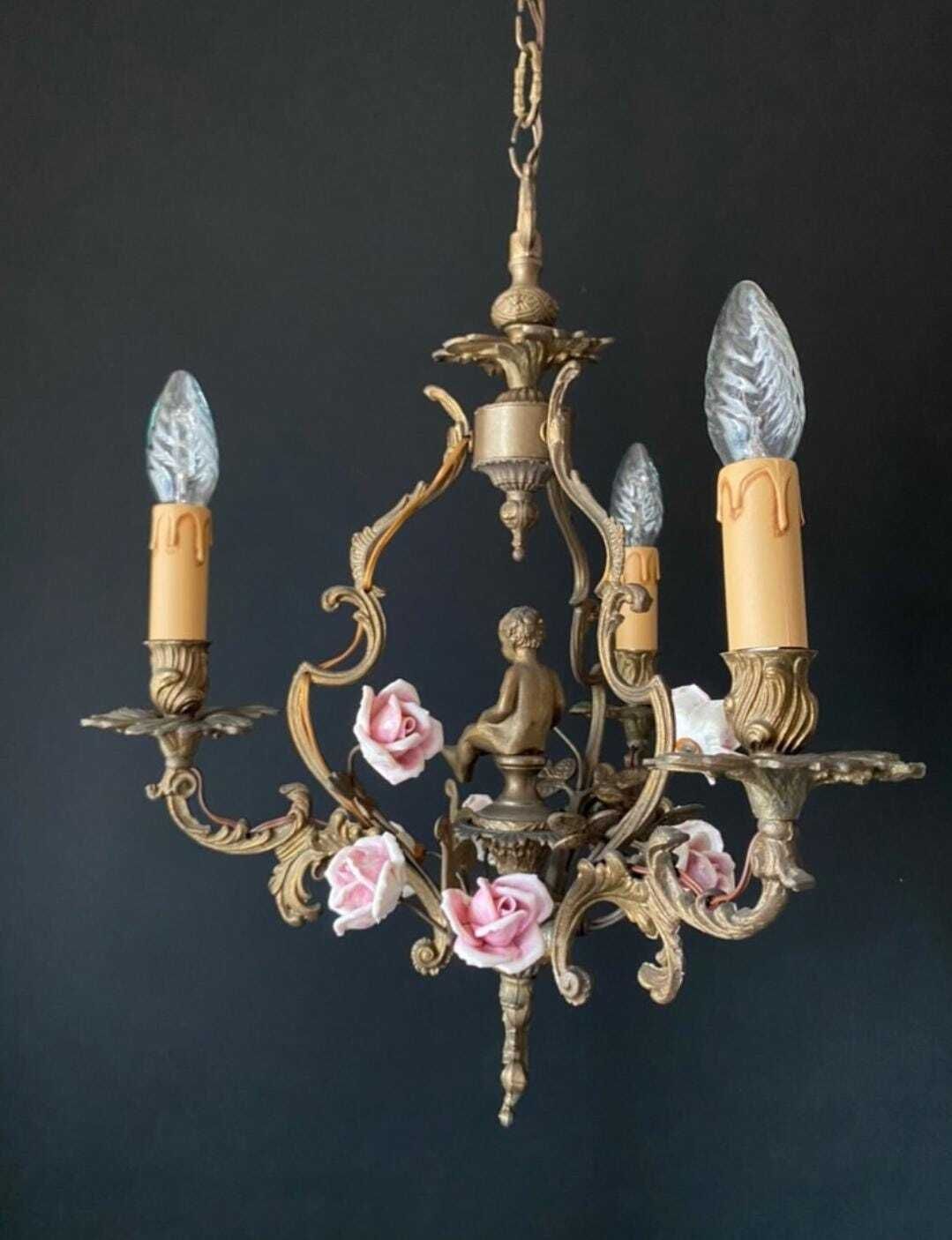 Lustre d'époque en porcelaine et laiton photo Luminaires