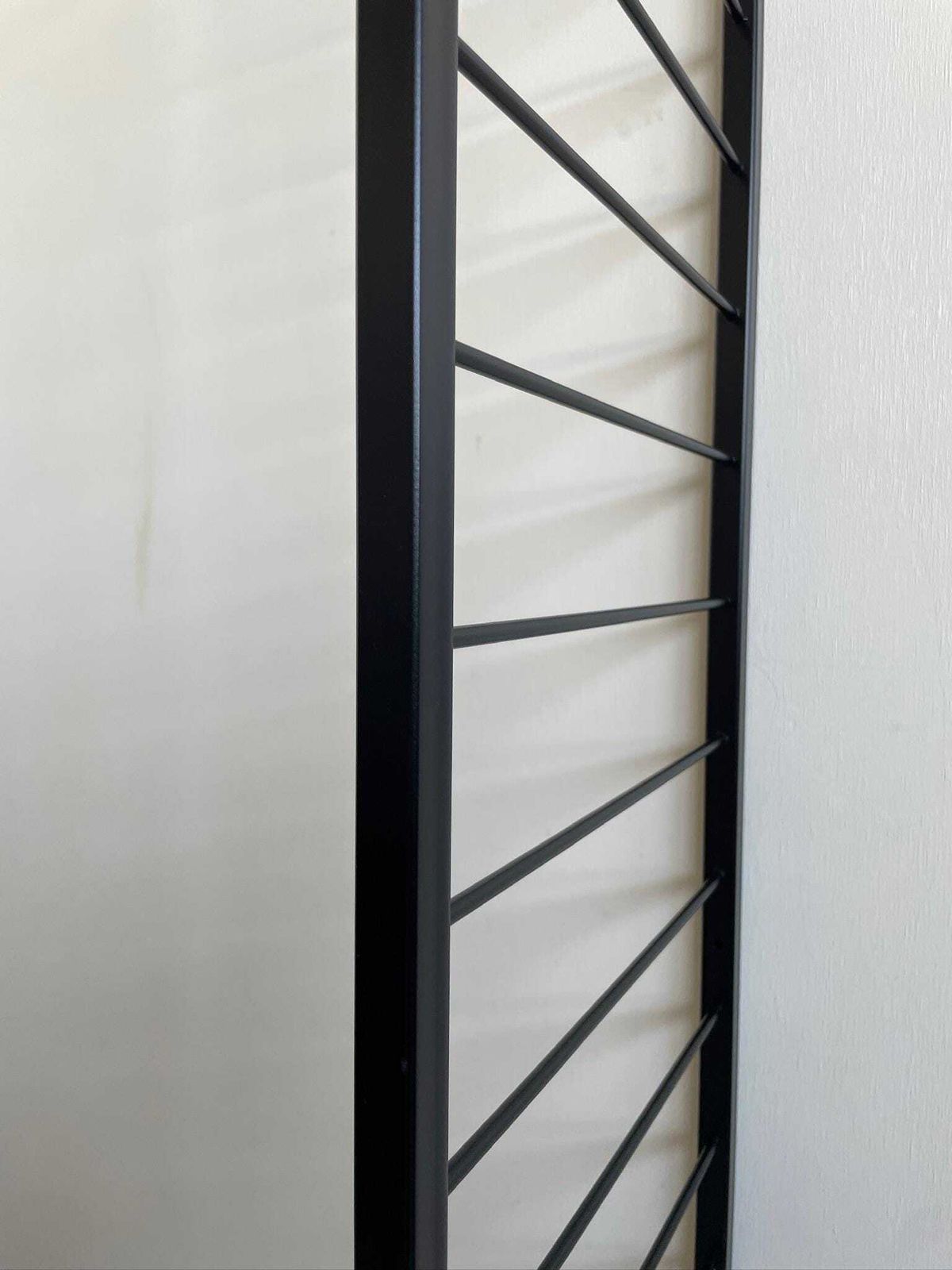 200cm X 35cm Black Staples Ladderax Ladder Tall One Foot, 2 Metre Lean (05a) photo vinterior
