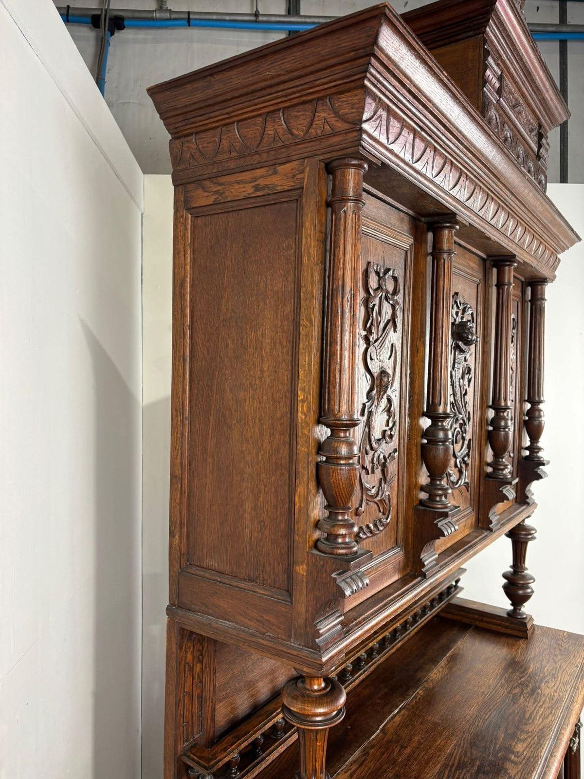 photo vinterior 19th Century French Renaissance Style Carved Oak Buffet Sideboard