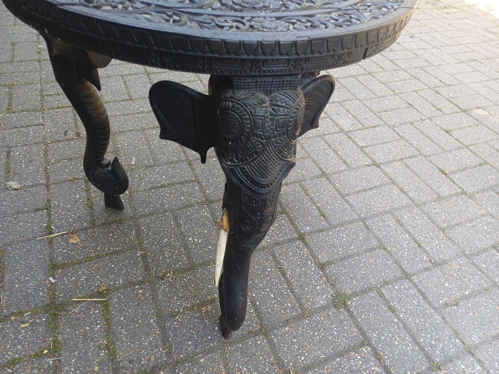 photo furniture Victorian Deeply Hand Carved Ornate Round Elephant Table Heavy Hardwood Indian Sumptuous Quality Age Worn Free Hand Delivery