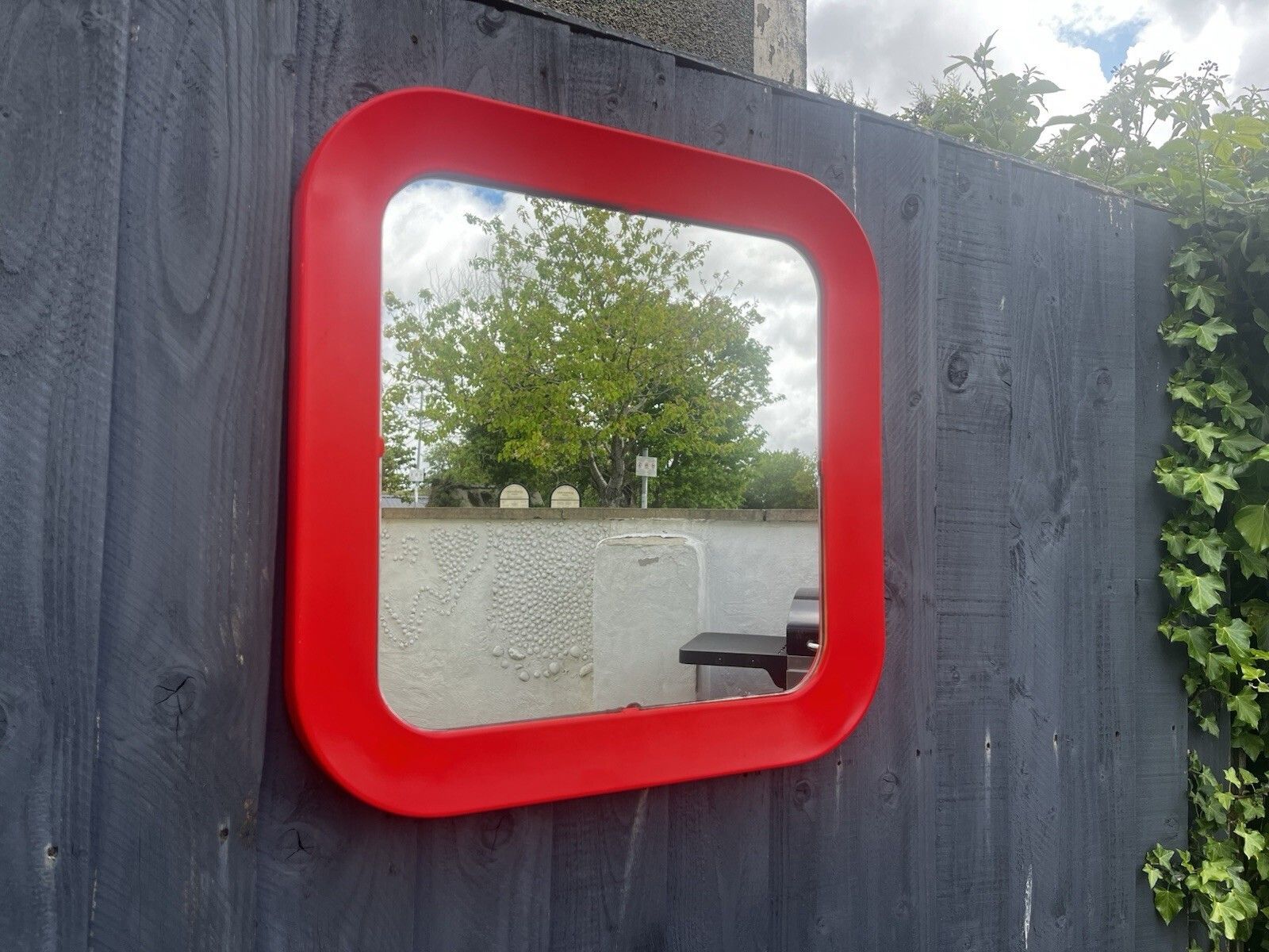 Mid Century 60's Space Age Red Pop Art Wall Mirror Habitat Conran Italian Style photo Home Decor