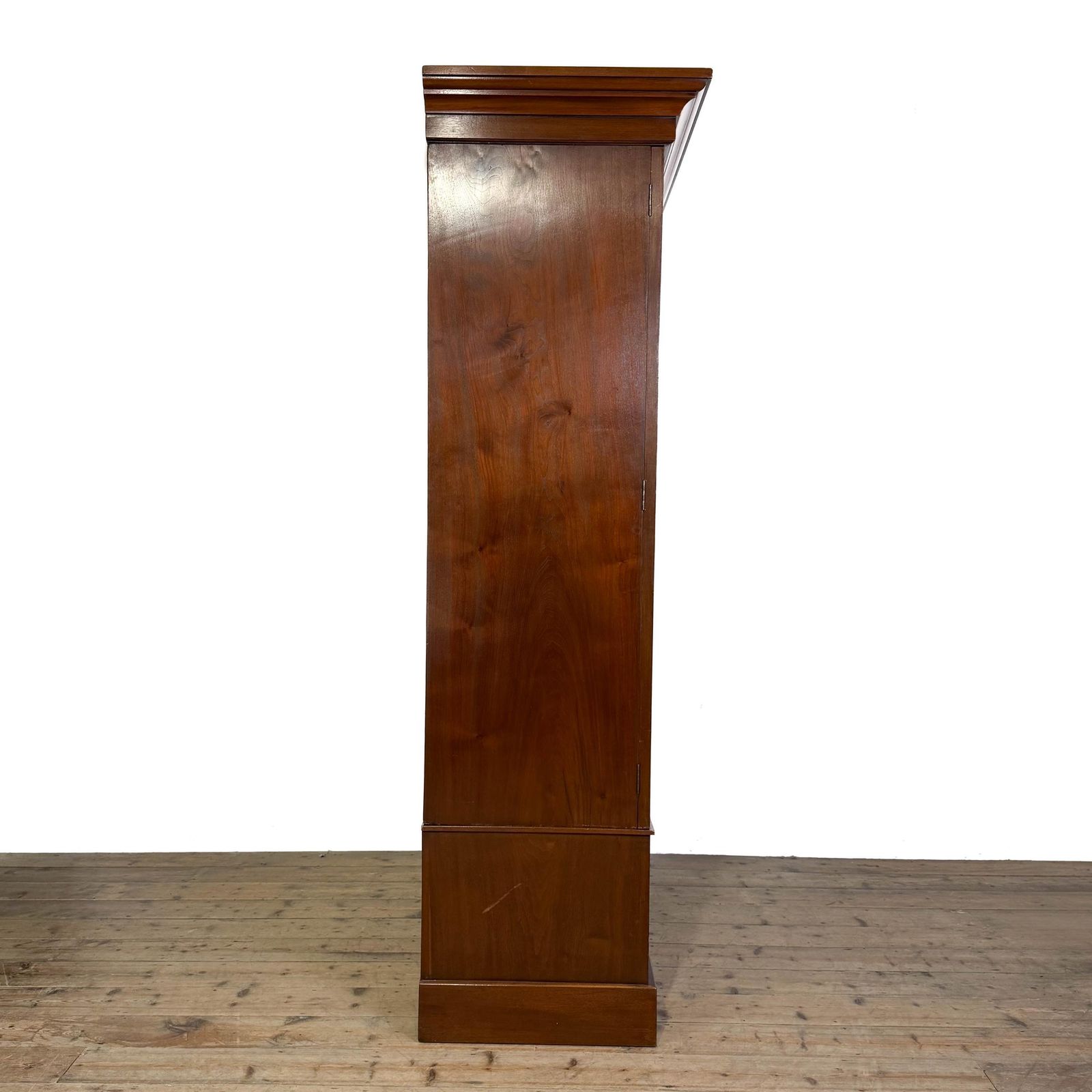 Antique Edwardian Mahogany Wardrobe | Antique Wardrobe | Storage Cupboard | Antique Storage | Vintage Furniture (M 6918) photo vinterior