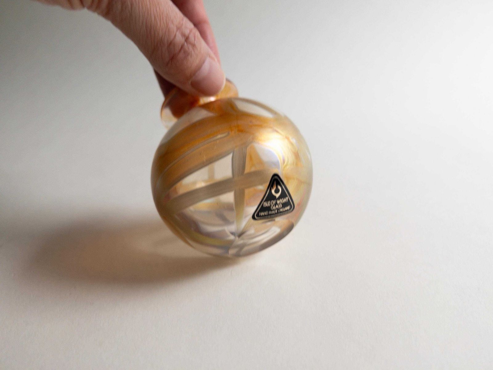 photo vinterior Isle Of Wight Glass Vaas Of Parfumfles, Roze Goud Iriserend Glazuur
