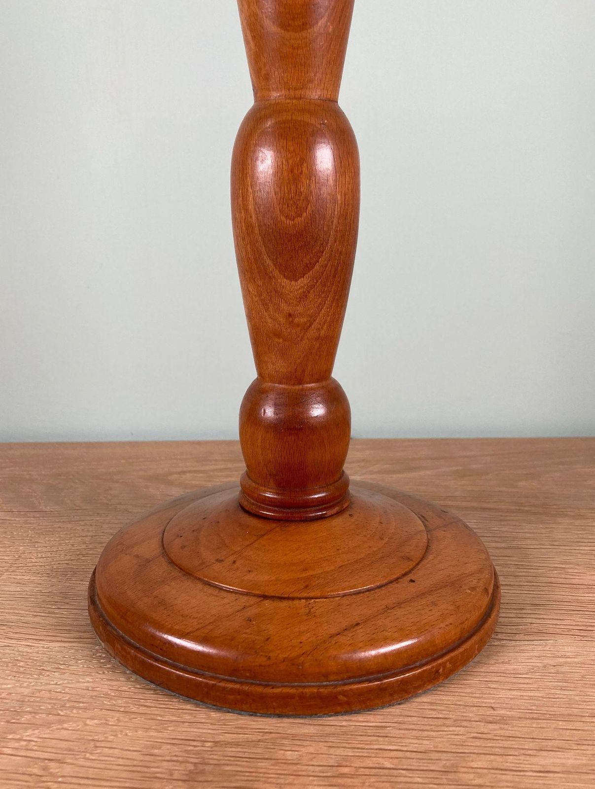 Early 20th Century Wooden Table Lamp – Antique Turned Wood Lamp Base photo vintage