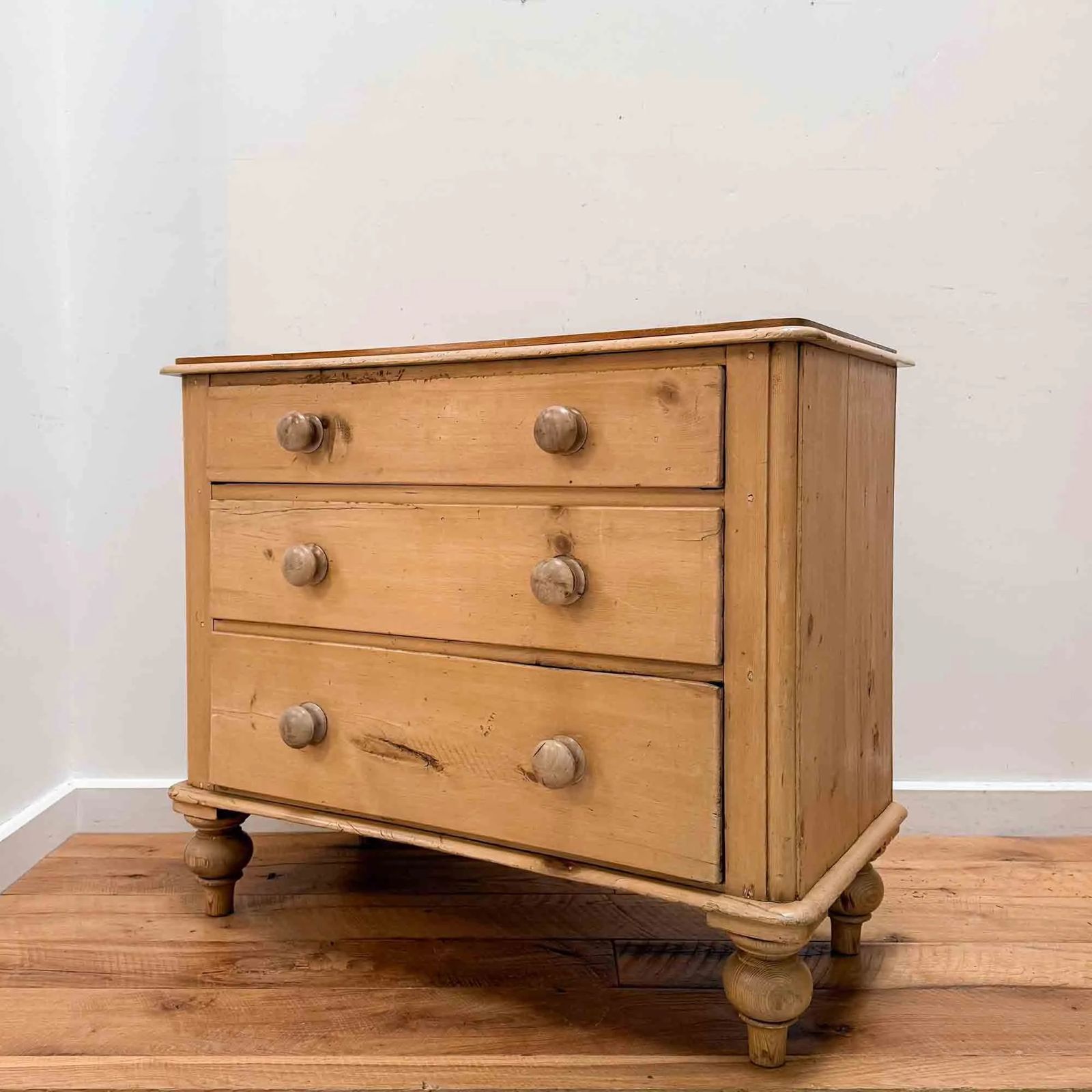 Antique Pine Chest Of Drawers With Rounded Corners photo furniture