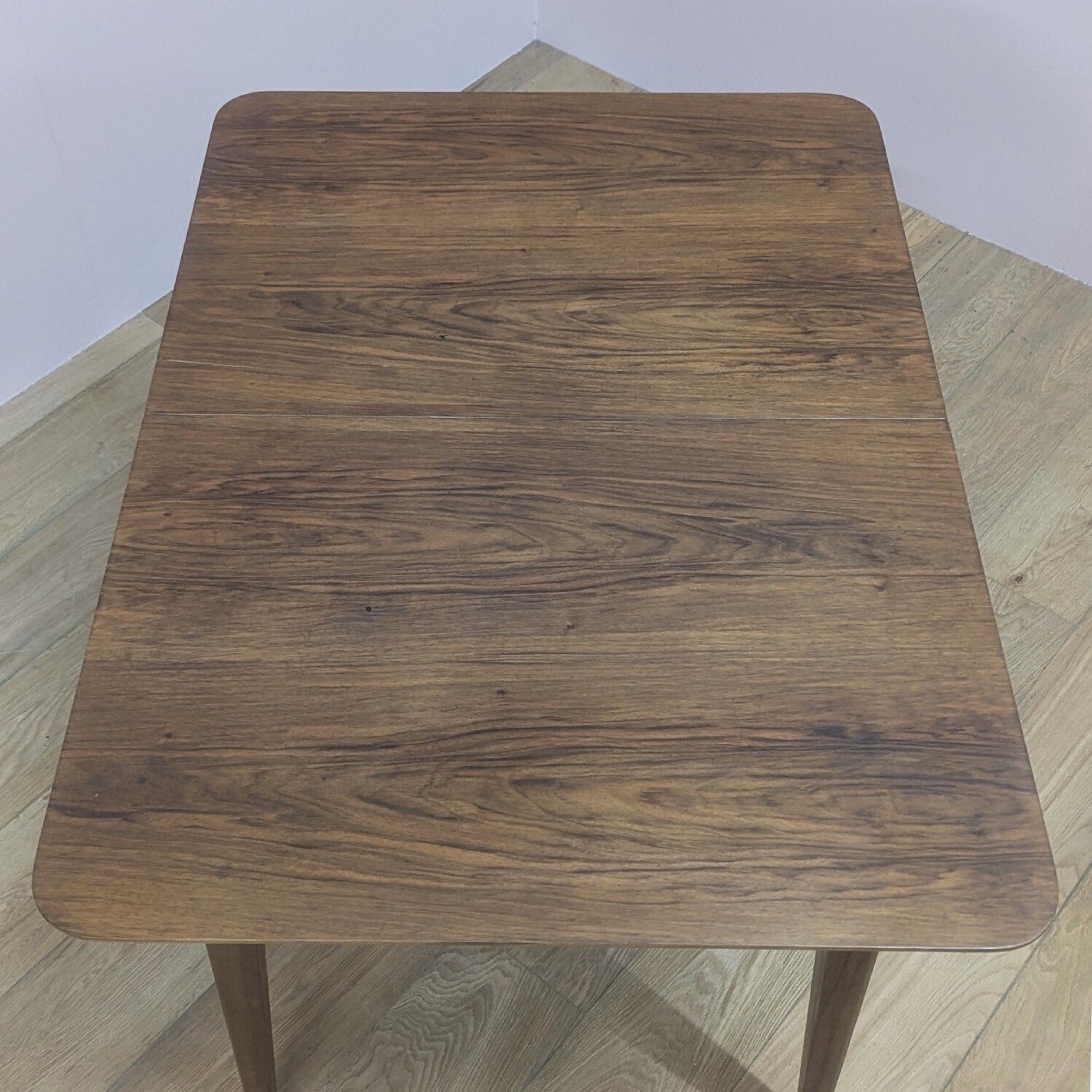 photo vintage Rare Vintage 1950s Beautility Extending Kitchen Table