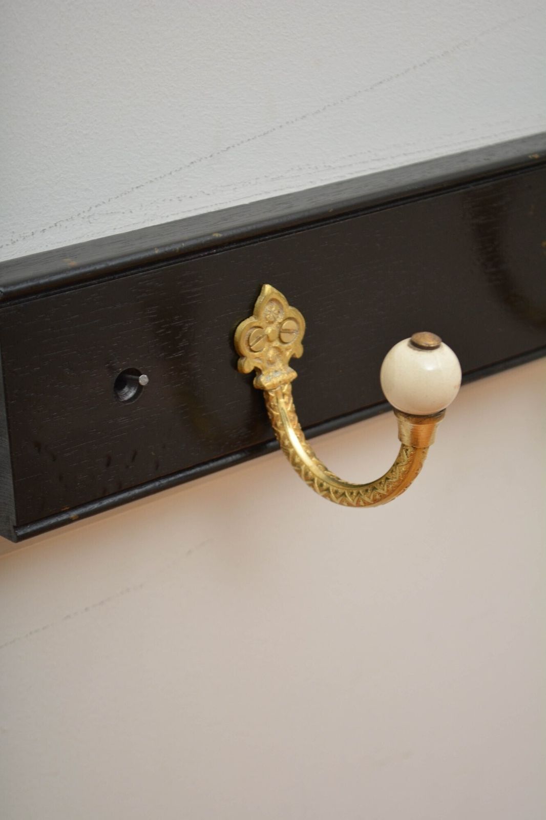 Pair Of Antique Victorian Brass And Ebonised Coat Rack Coat Hooks In Good Condition photo 932.0