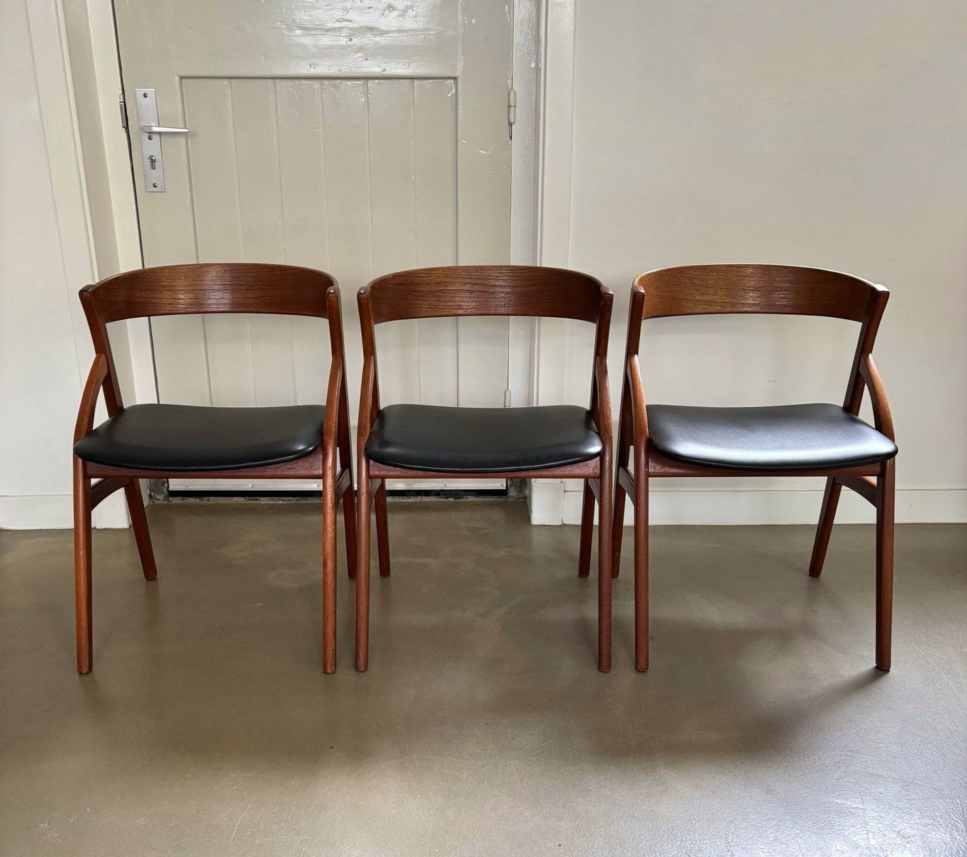 Teak Dining Chair From Dyrlund A/S Smith Furniture, Denmark, 1960s photo furniture