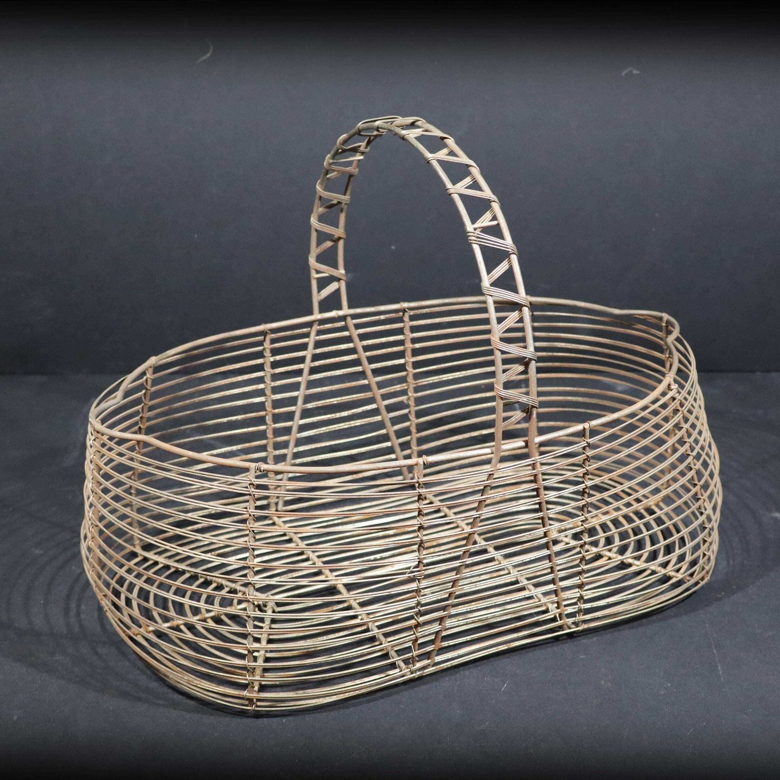 Panier de récolte en fil de fer, panier de jardin, style rustique campagnard photo Décoration