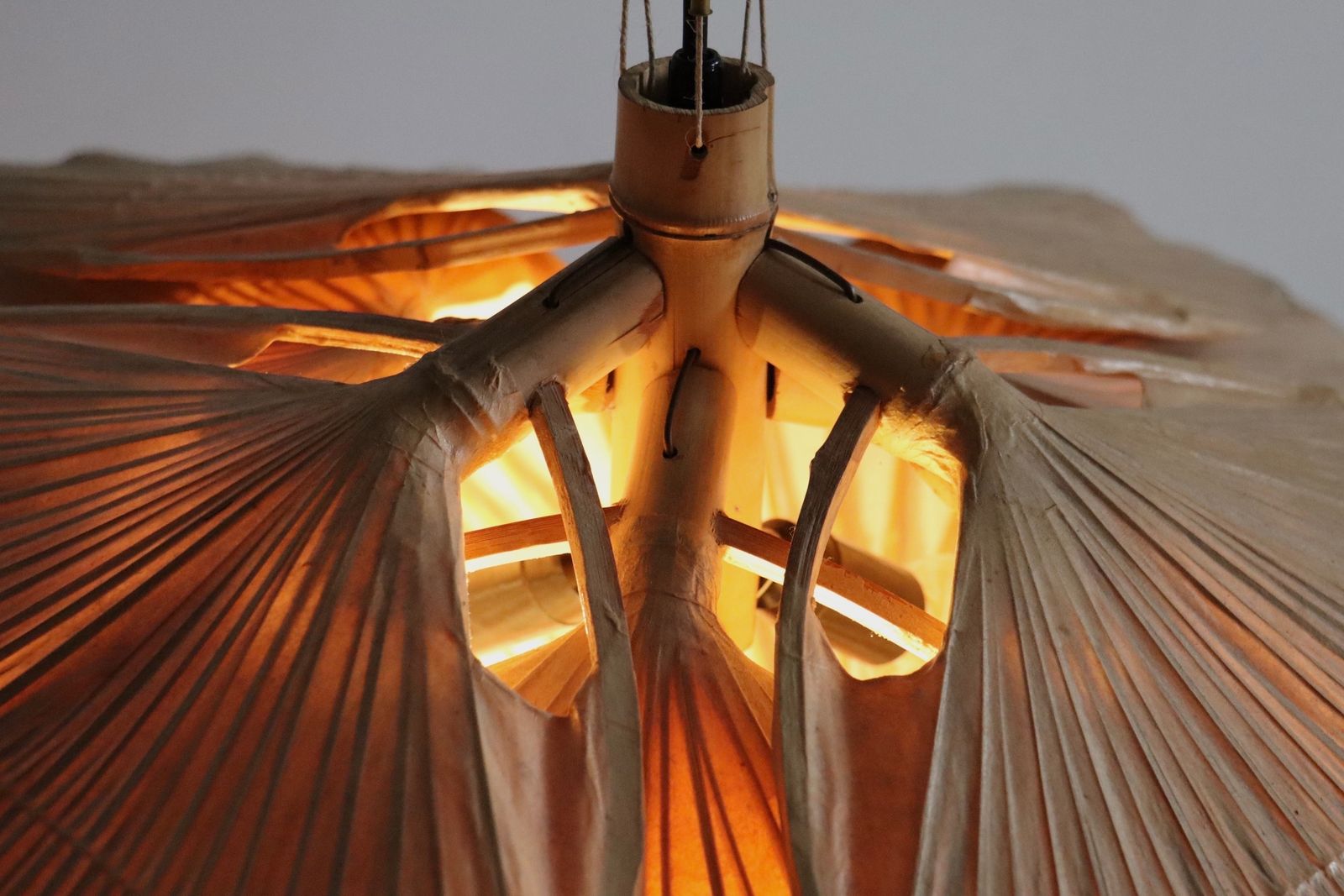 Uchiwa Hana II Chandelier Van Ingo Maurer Voor Design M, Jaren 1970 photo buy