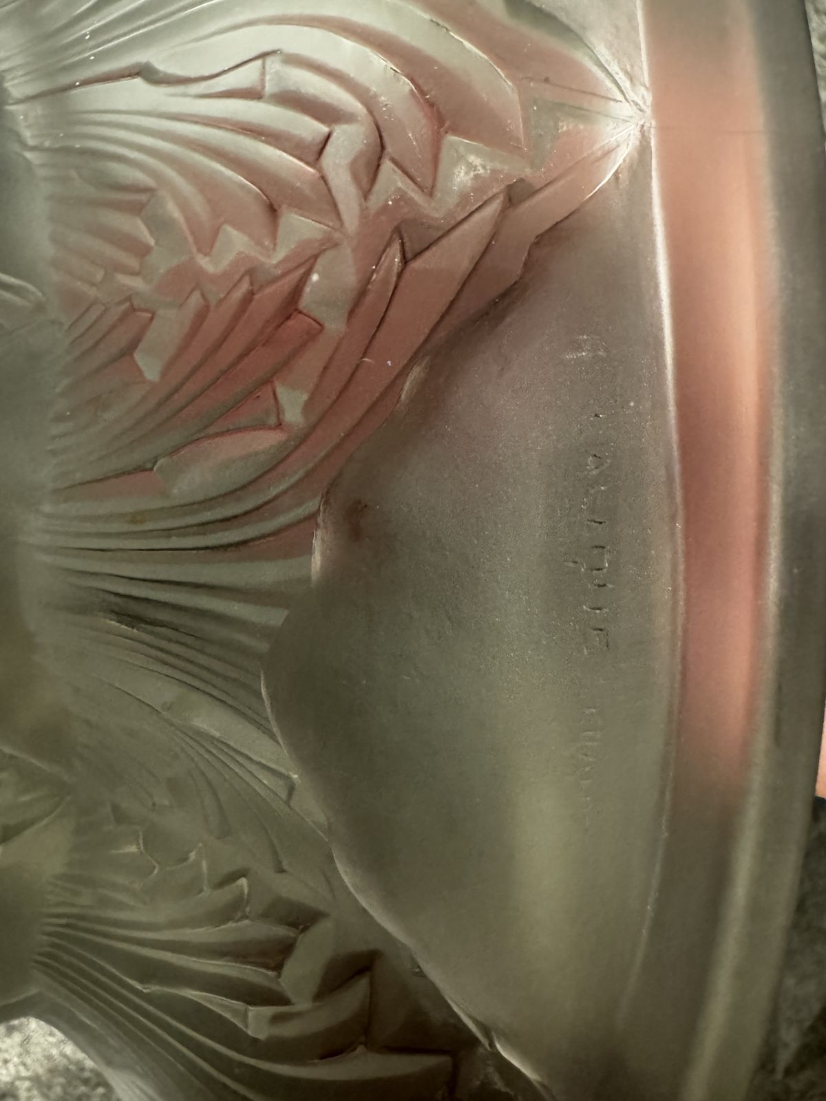 photo furniture A R.Lalique Acanthes Chandelier