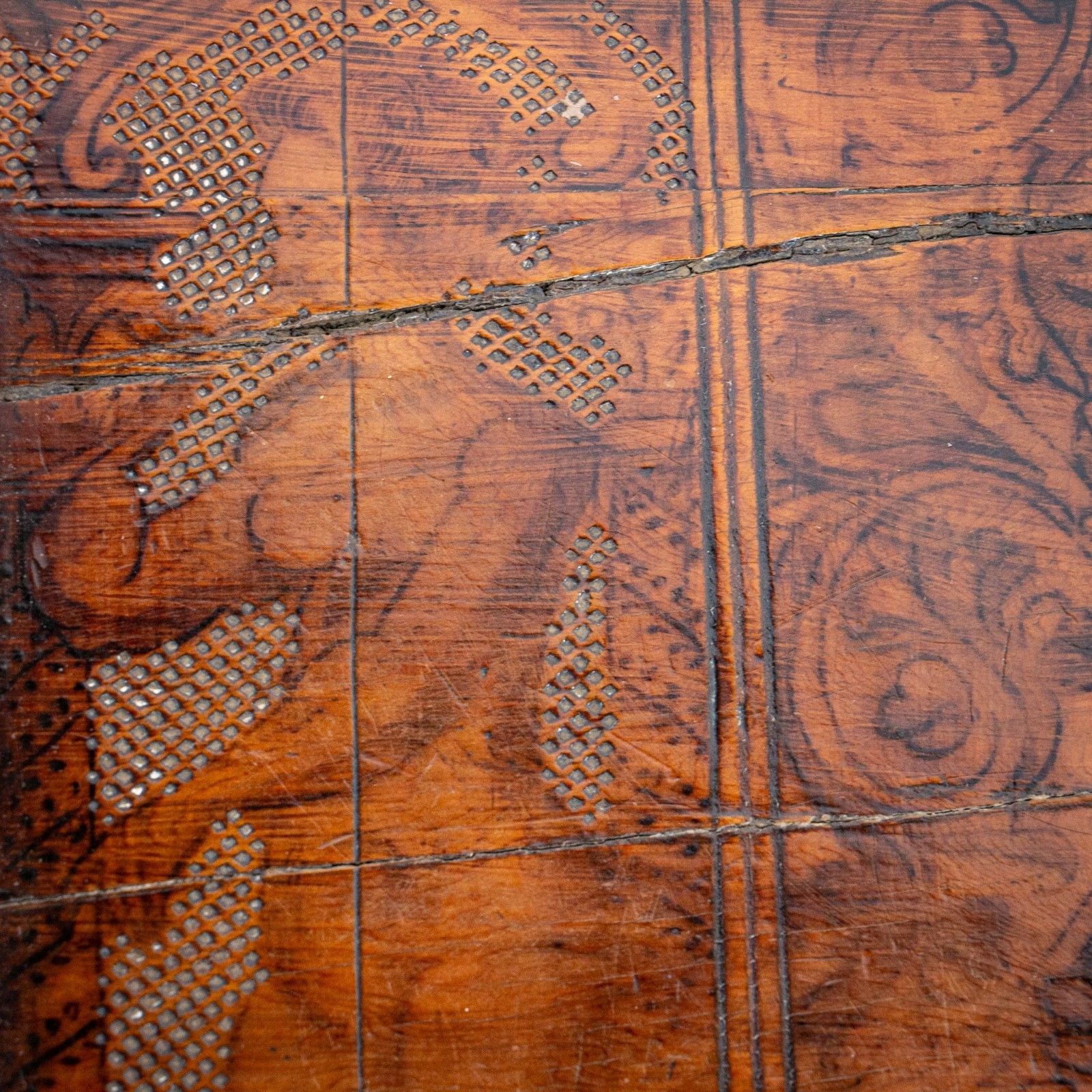 photo vinterior 16th Century Walnut Pokerwork Coffer Or Marriage Chest