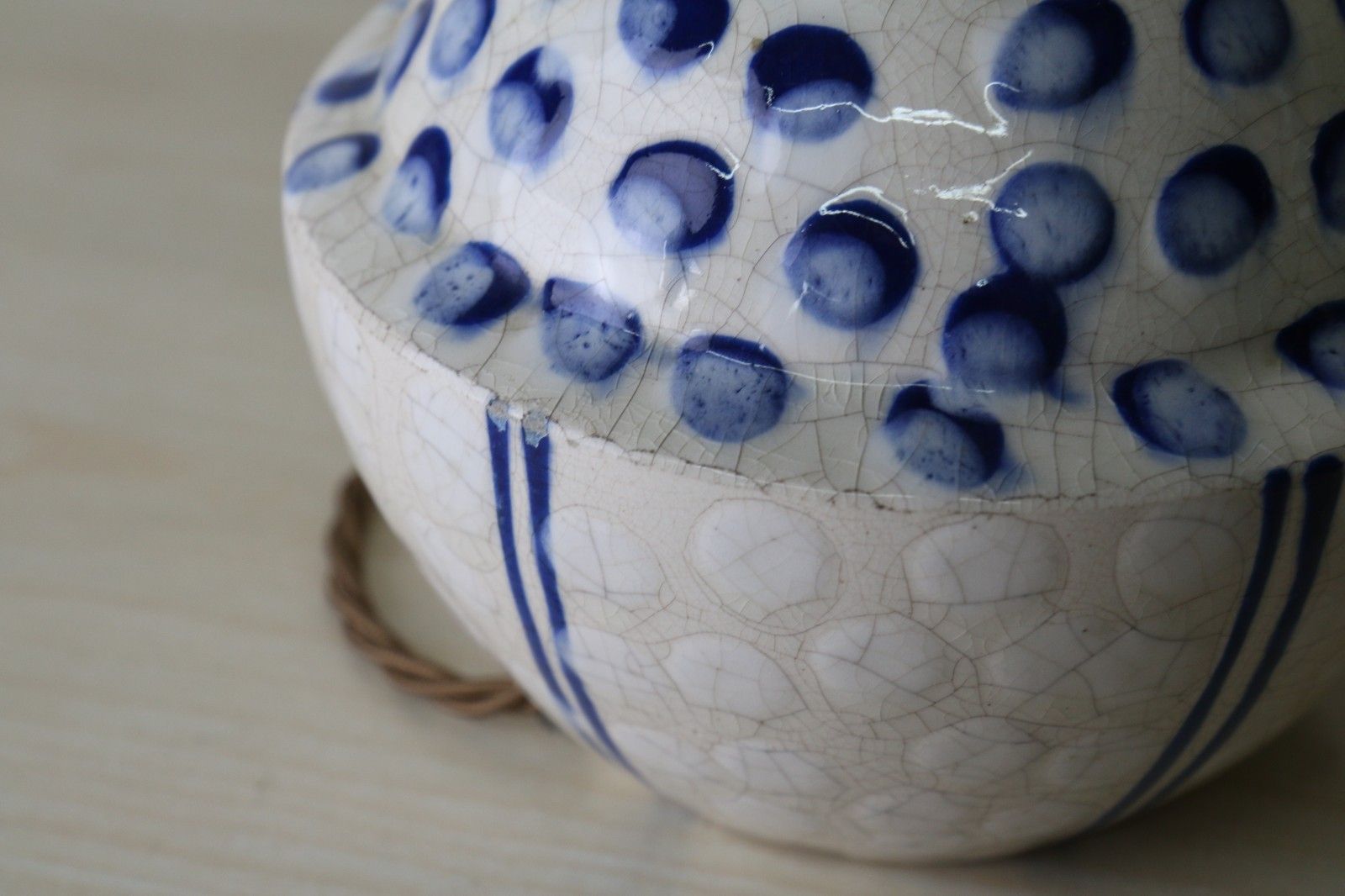 photo furniture Table Lamp Vintage French Art Pottery Small Blue & White Lamp Early 20th Century