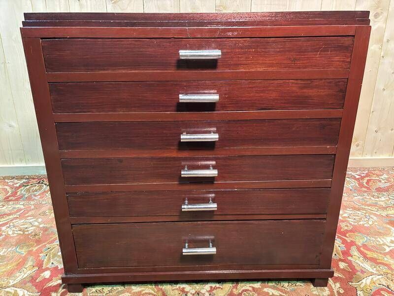 589.0 Art Deco Style Chest Of Drawers photo