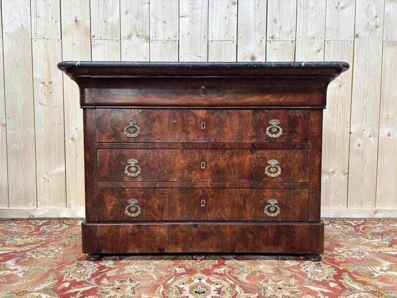 Restoration Period Chest Of Drawers In Flame Mahogany Veneer photo Furniture