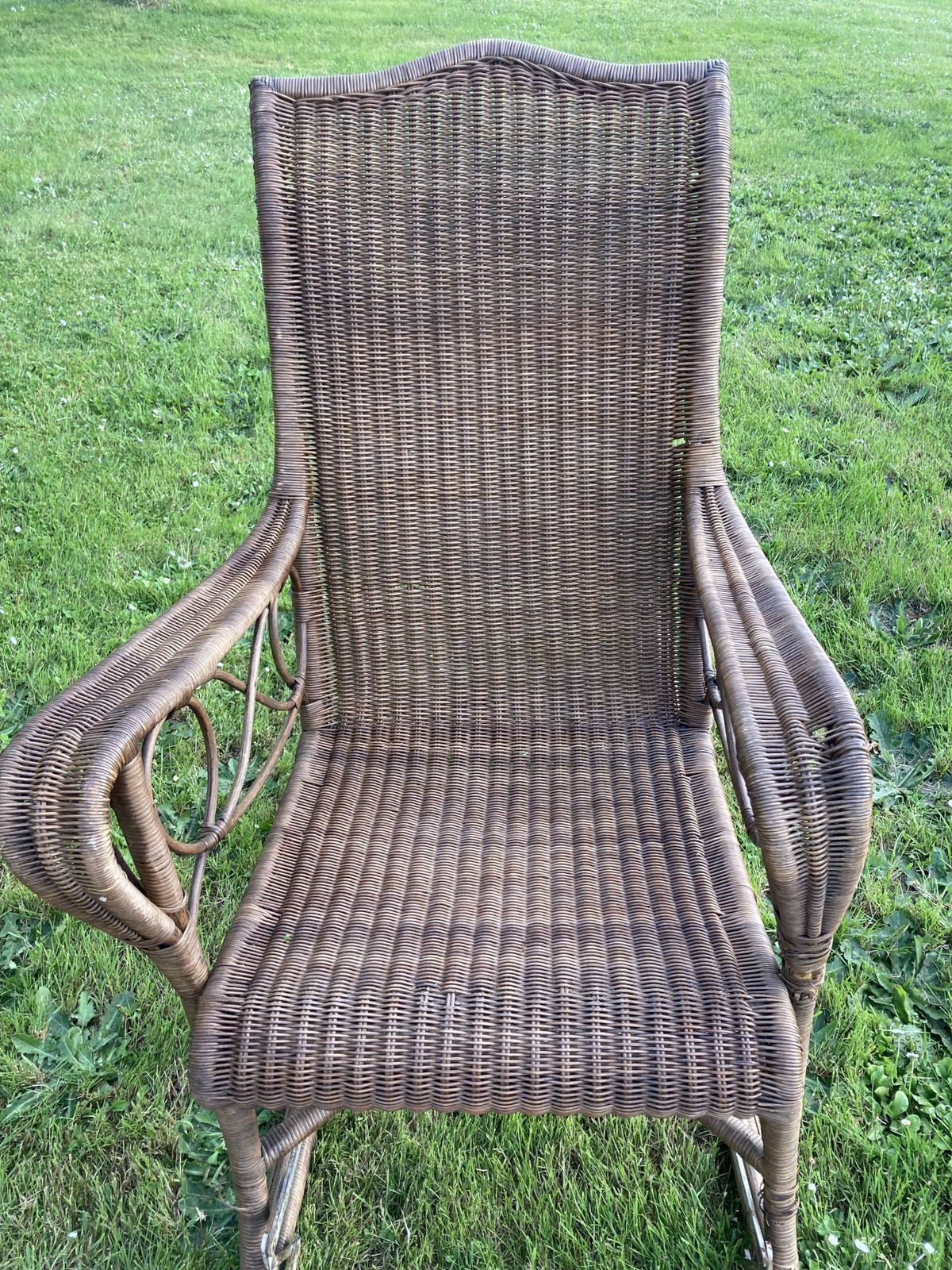 photo vinterior Former Rattan Rocking Chair Chair