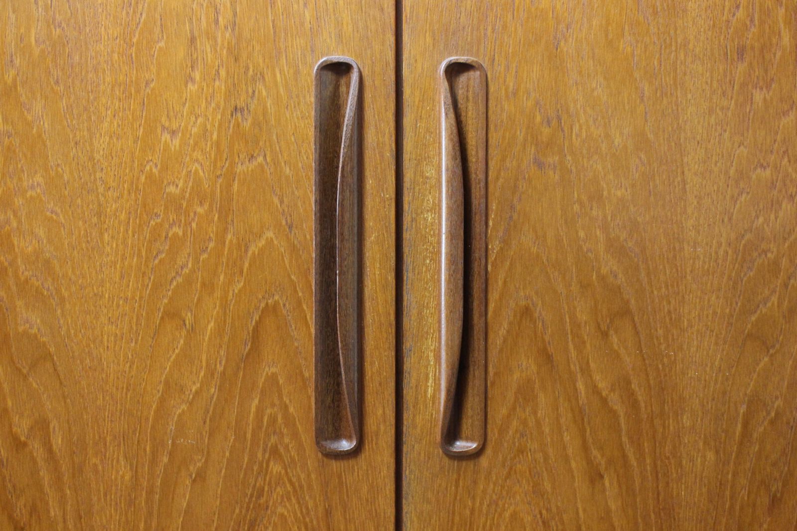 Clean G Plan Teak Fitted Fresco 2 Door Wardrobe photo Furniture
