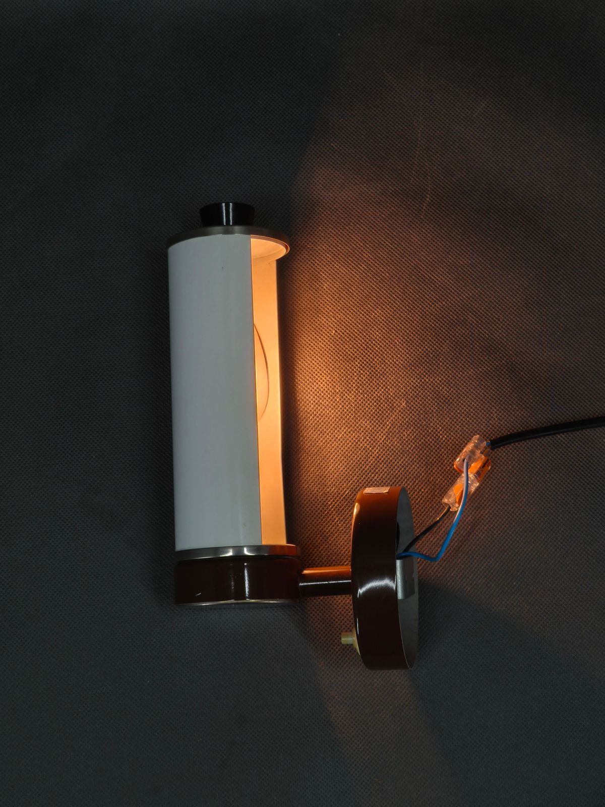 Napako Verstelbare Tsjechische Wandlamp in Gelakt Metaal, jaren 1960 photo for sale