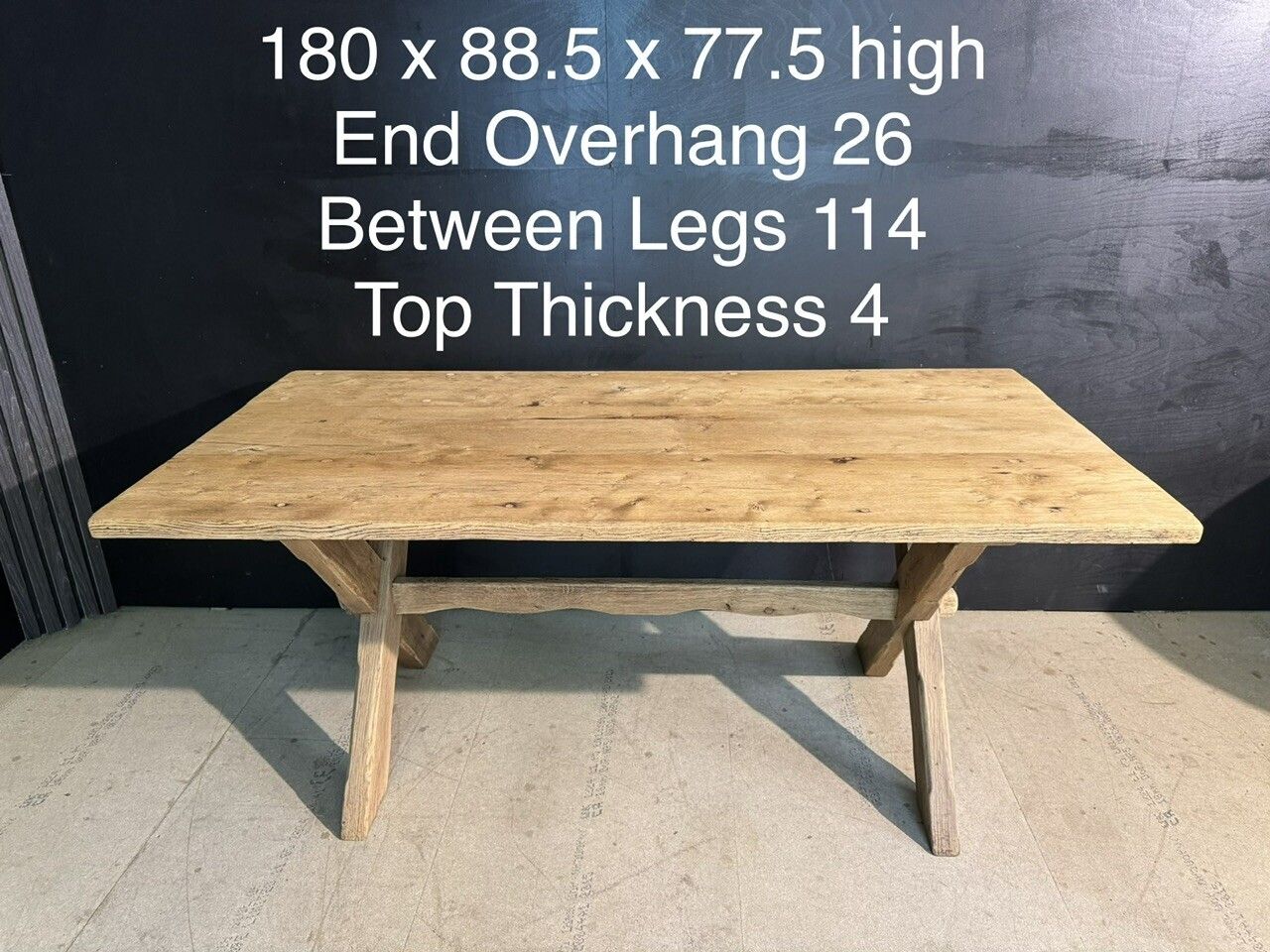 photo vintage X Legs French Oak Farmhouse Dining Table