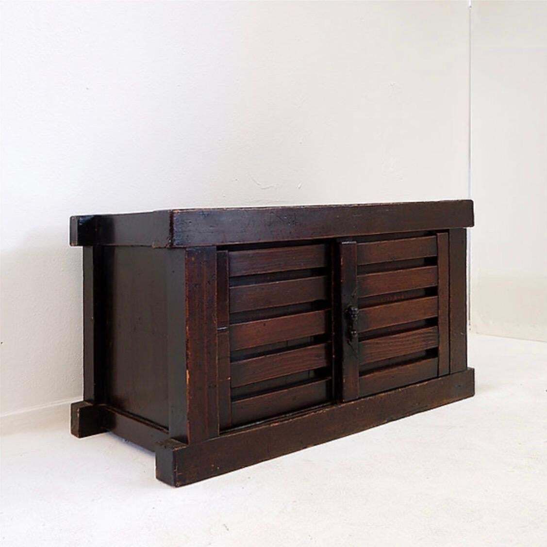 Mid 20th Century Japanese Todana Tansu, Softwood, Minimalist Design photo Furniture