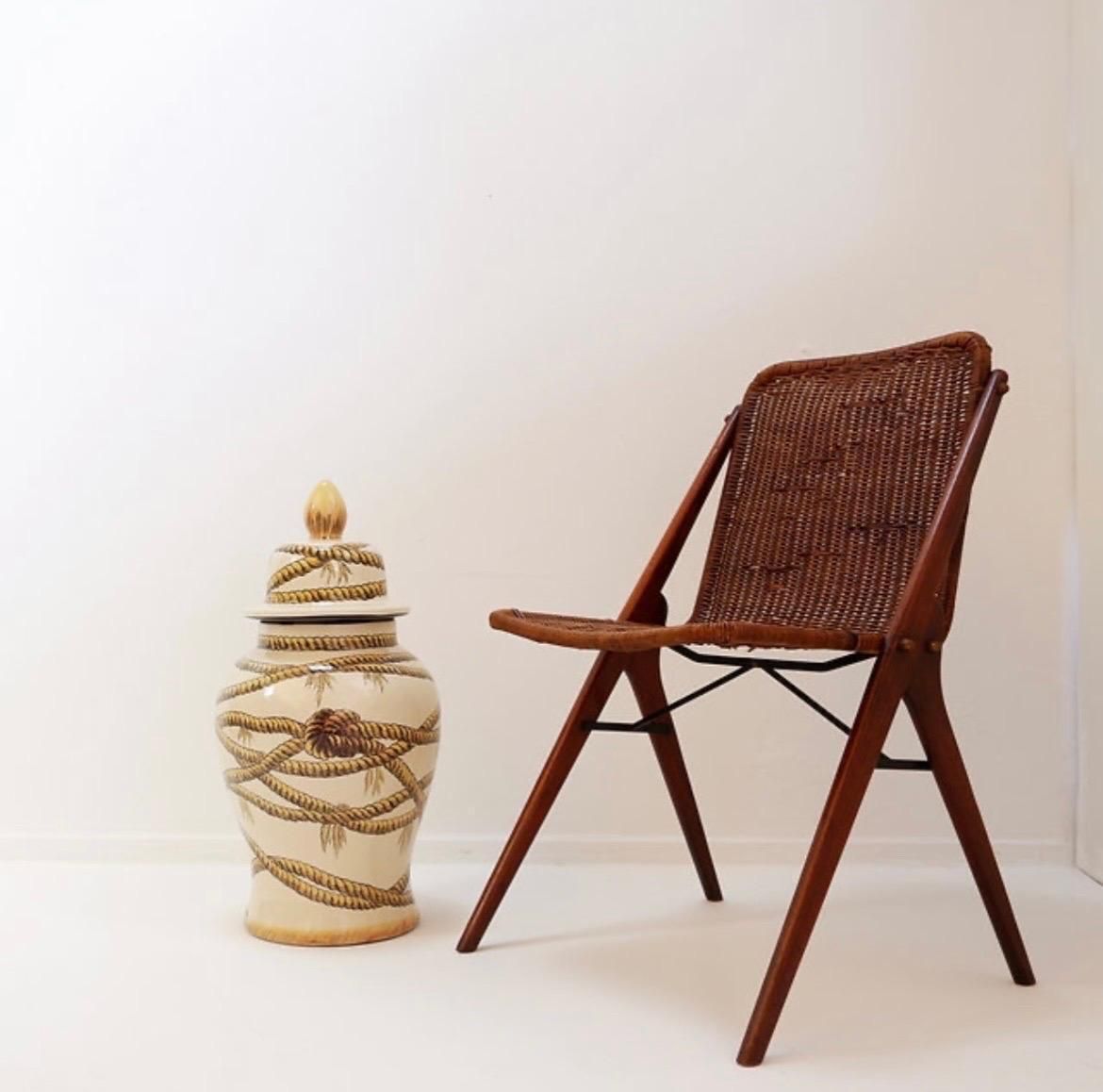 Large Porcelain Rope Vase Potiche, Contemporary Design, 21st Century photo furniture