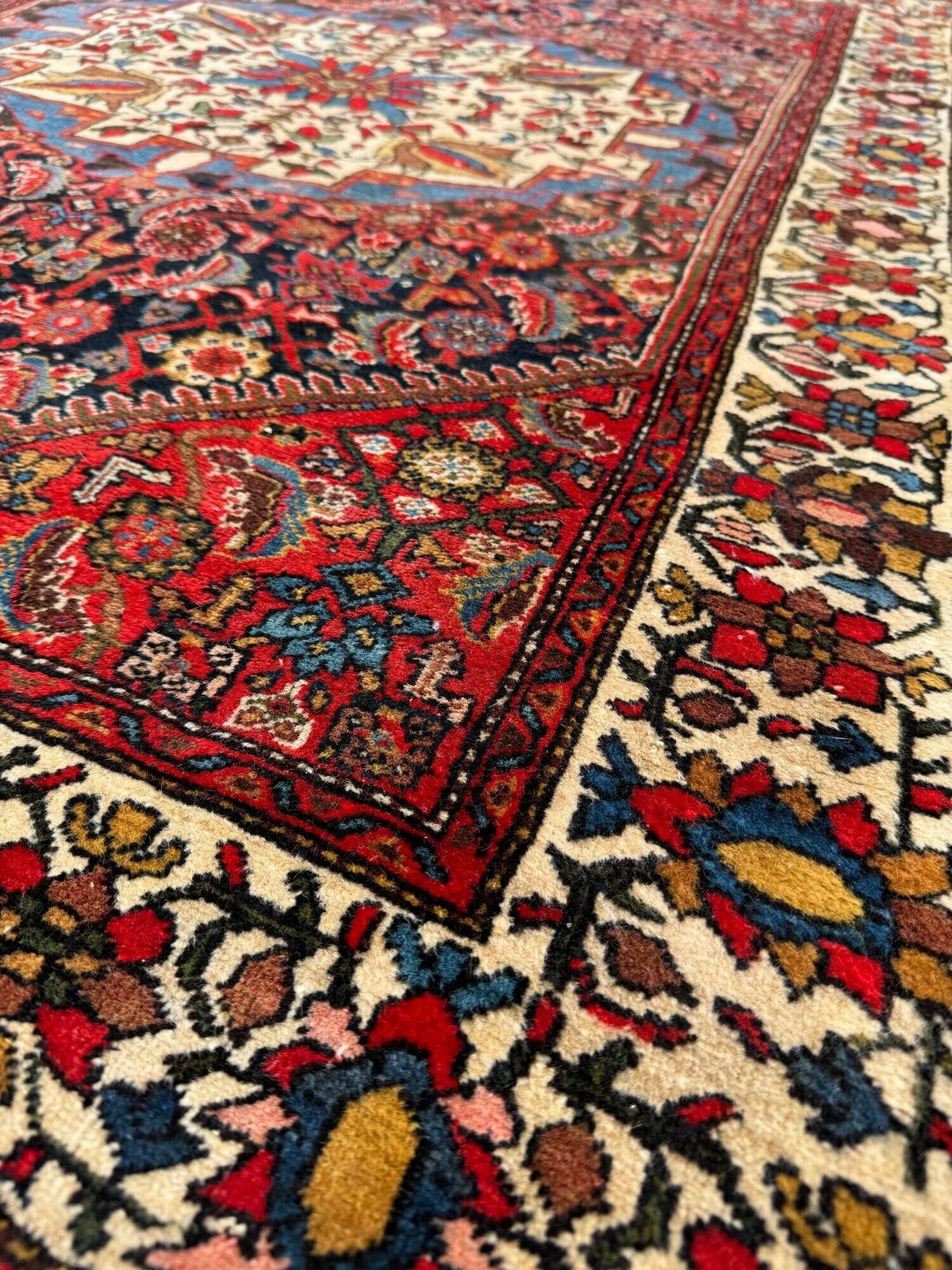 photo furniture Antique Bidjar Rug 1.50m X 1.03m
