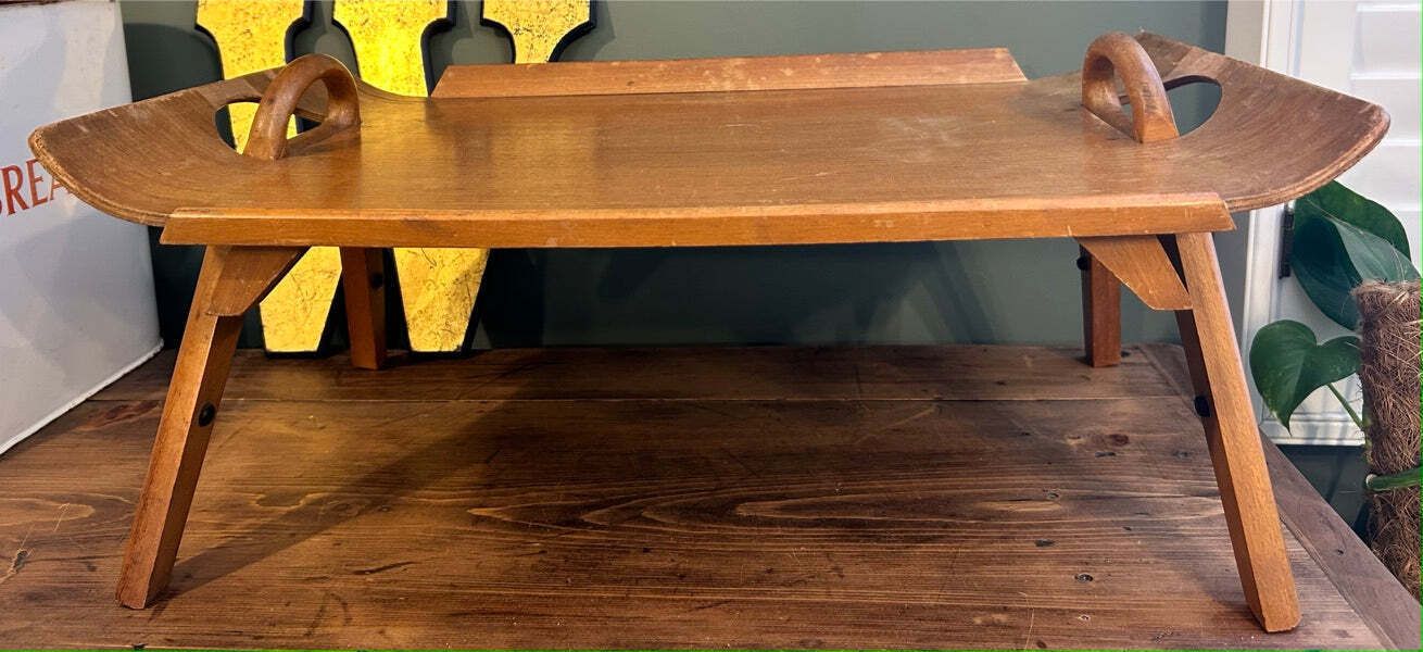 Vintage Mid Century Lap Tray   Made By The Criterion