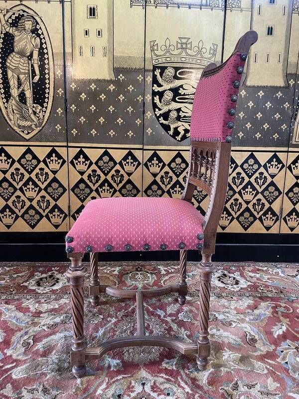 Set Of 6 Renaissance Style Carved Walnut Chairs   Haute époque photo vinterior