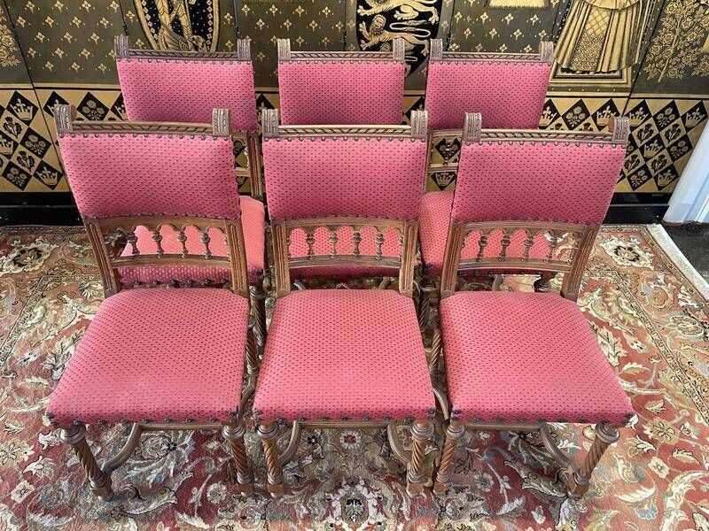 Set Of 6 Renaissance Style Carved Walnut Chairs   Haute époque photo vintage