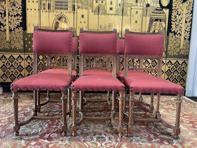 photo for sale Set Of 6 Renaissance Style Carved Walnut Chairs   Haute époque