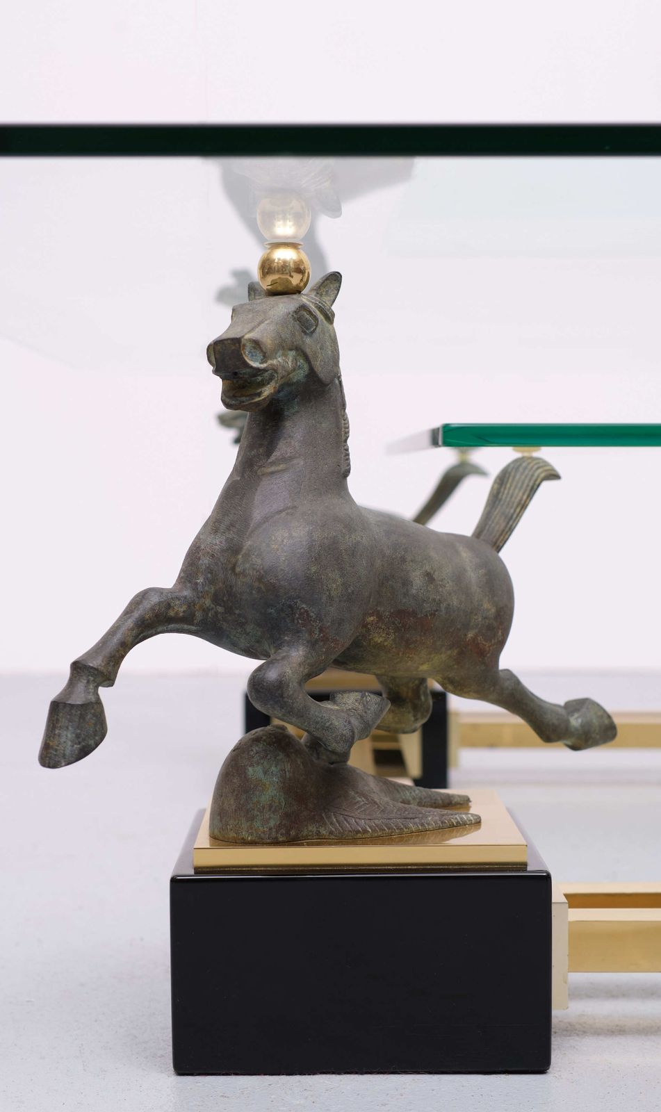 Maison Charles, salontafel, "Flying Horse Of Gansu", jaren 1970, Frankrijk photo buy