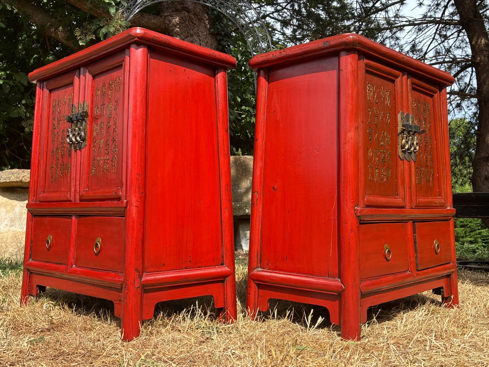 Antique Red Lacquered Chinese Bedside Tables Side Tables Cabinet photo vinterior