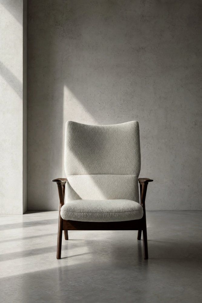 photo vintage Mid Century Norwegian Modern Teak And White Bouclé Lounge Chair, 1960s