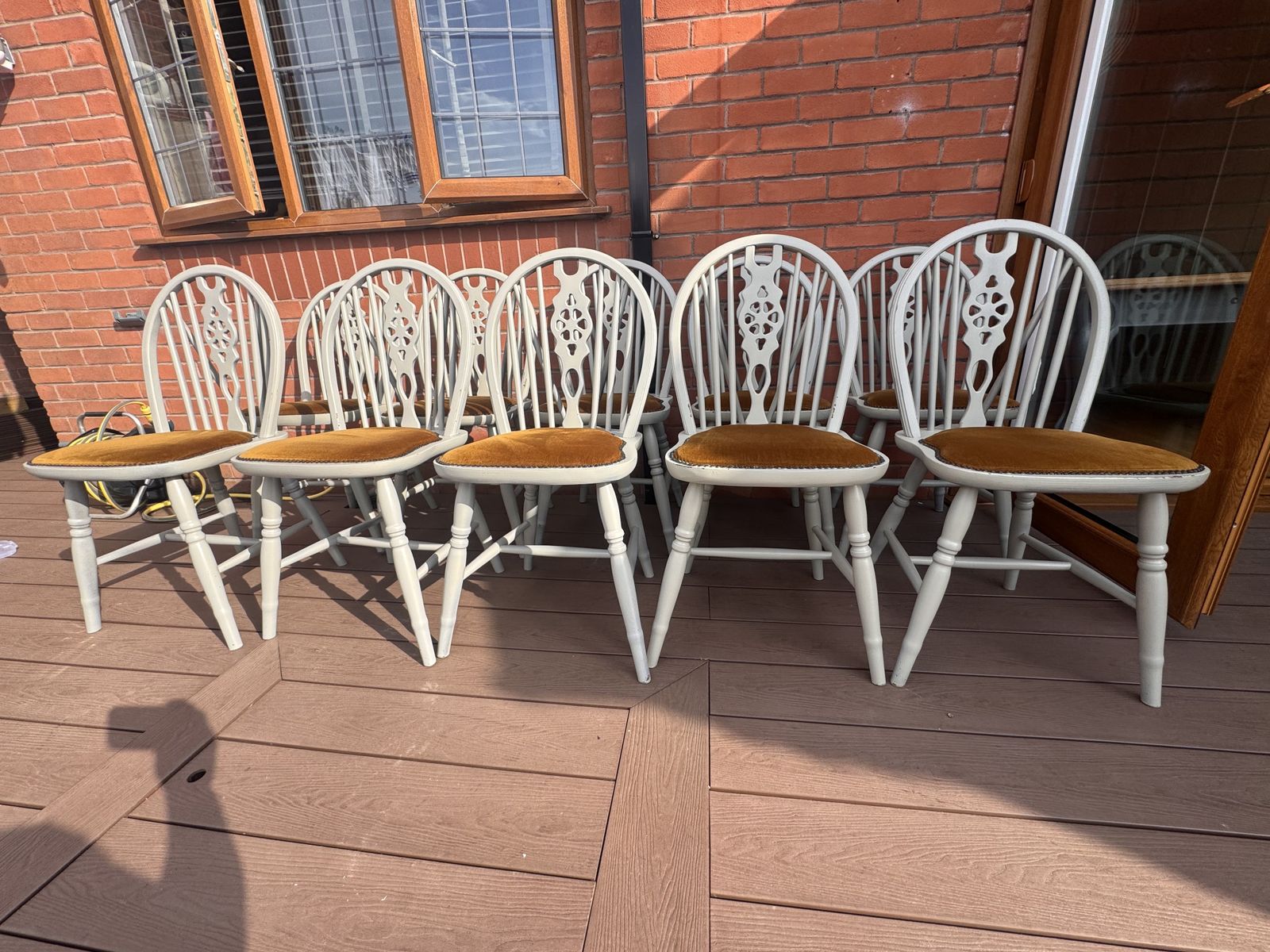 Set Of 10 Farmhouse / Wheelback Style Dining Chairs