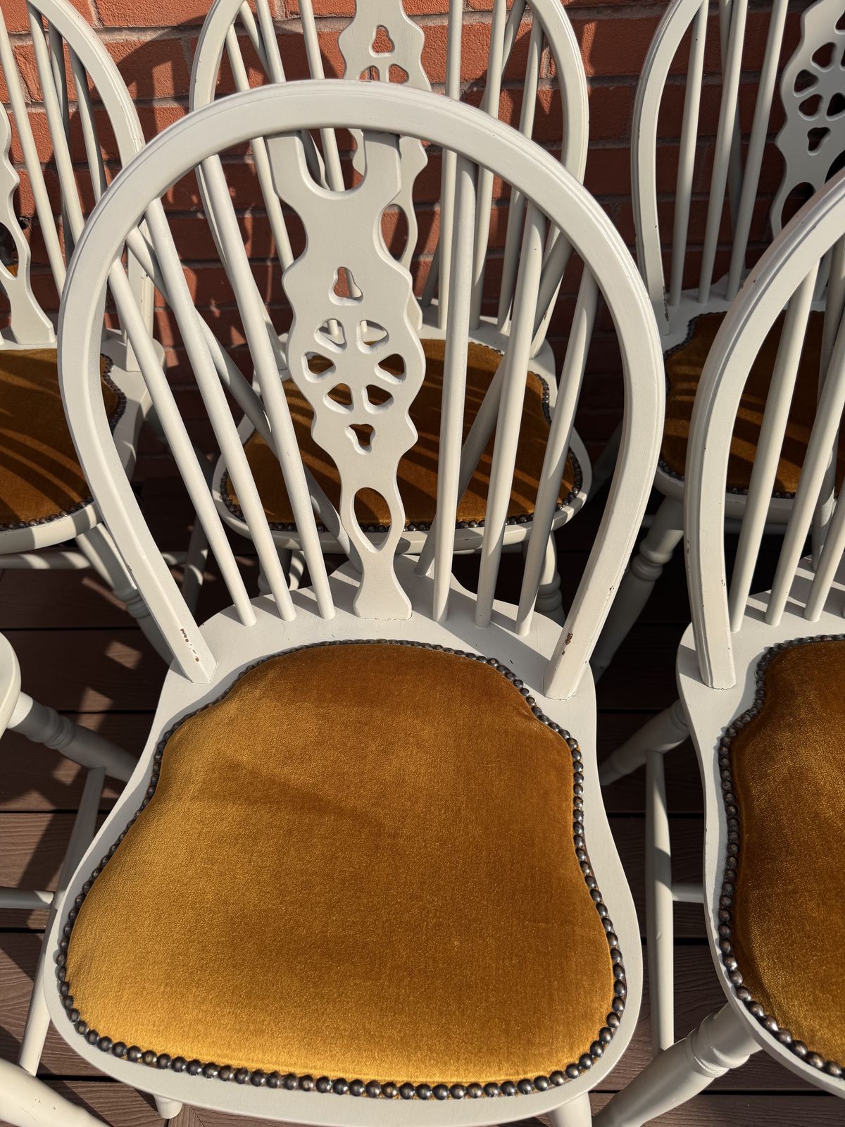 photo furniture Set Of 10 Farmhouse / Wheelback Style Dining Chairs