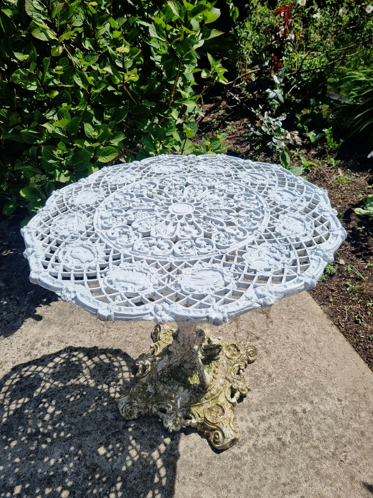 Victorian Cast Iron Zodiac Table By Falkirk Iron Works C. 1880