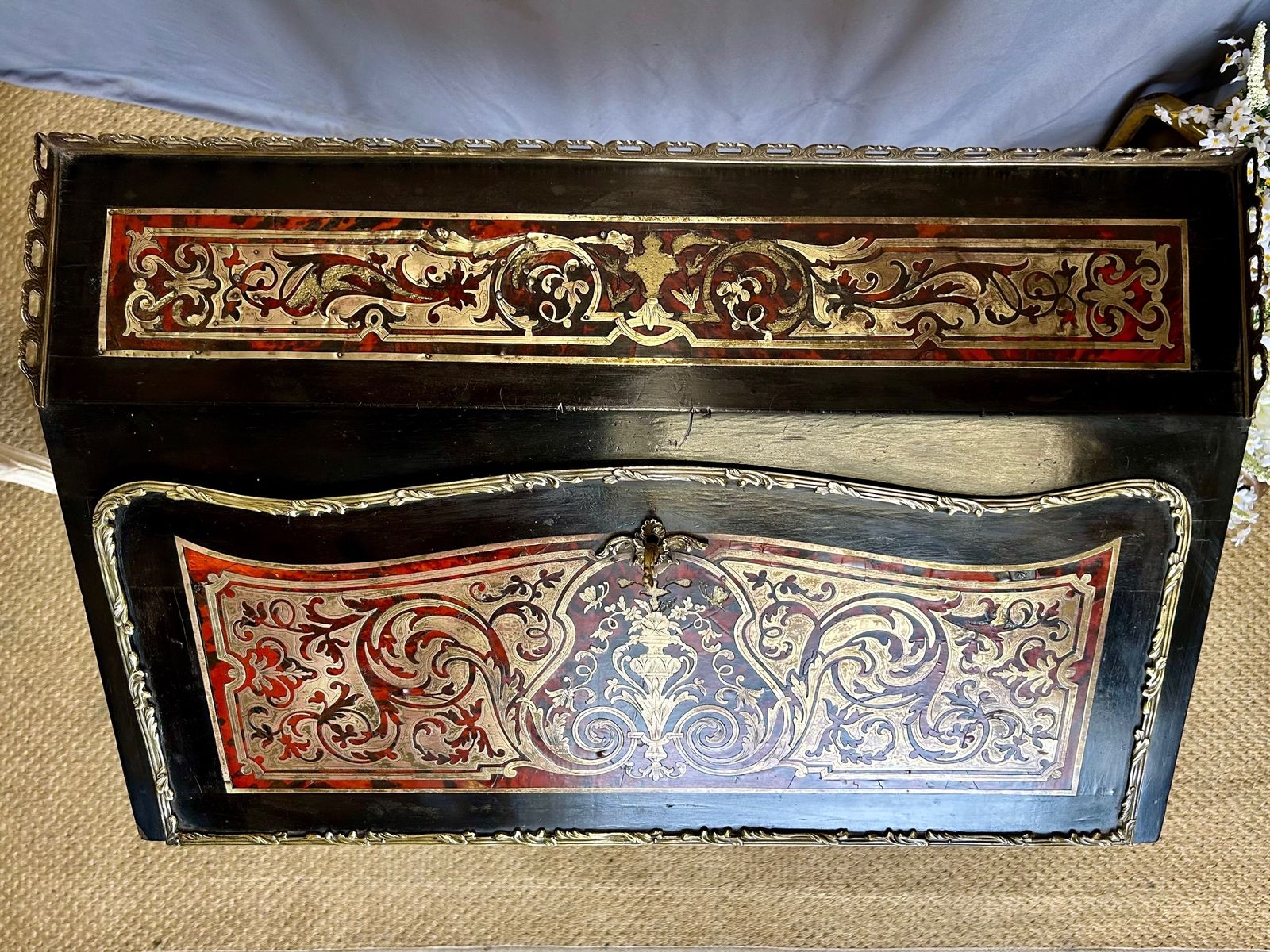 photo vinterior Antique Ladies French Boulle Writing Desk Bureau