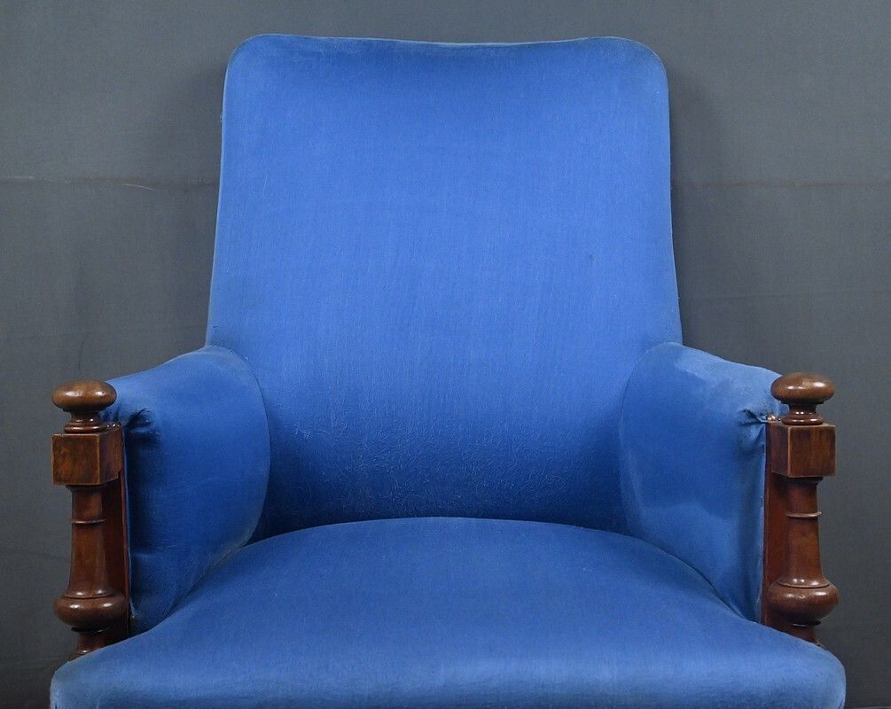 Walnut Bergère Armchair – Early 20th Century photo vinterior