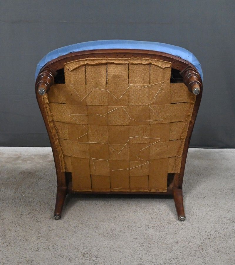 photo vinterior Walnut Bergère Armchair – Early 20th Century