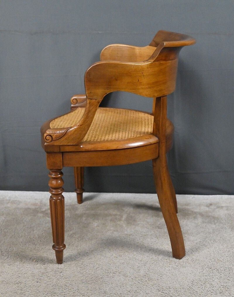 photo vinterior Walnut Office Chair, Louis Philippe Period – First Half Of The 19th Century