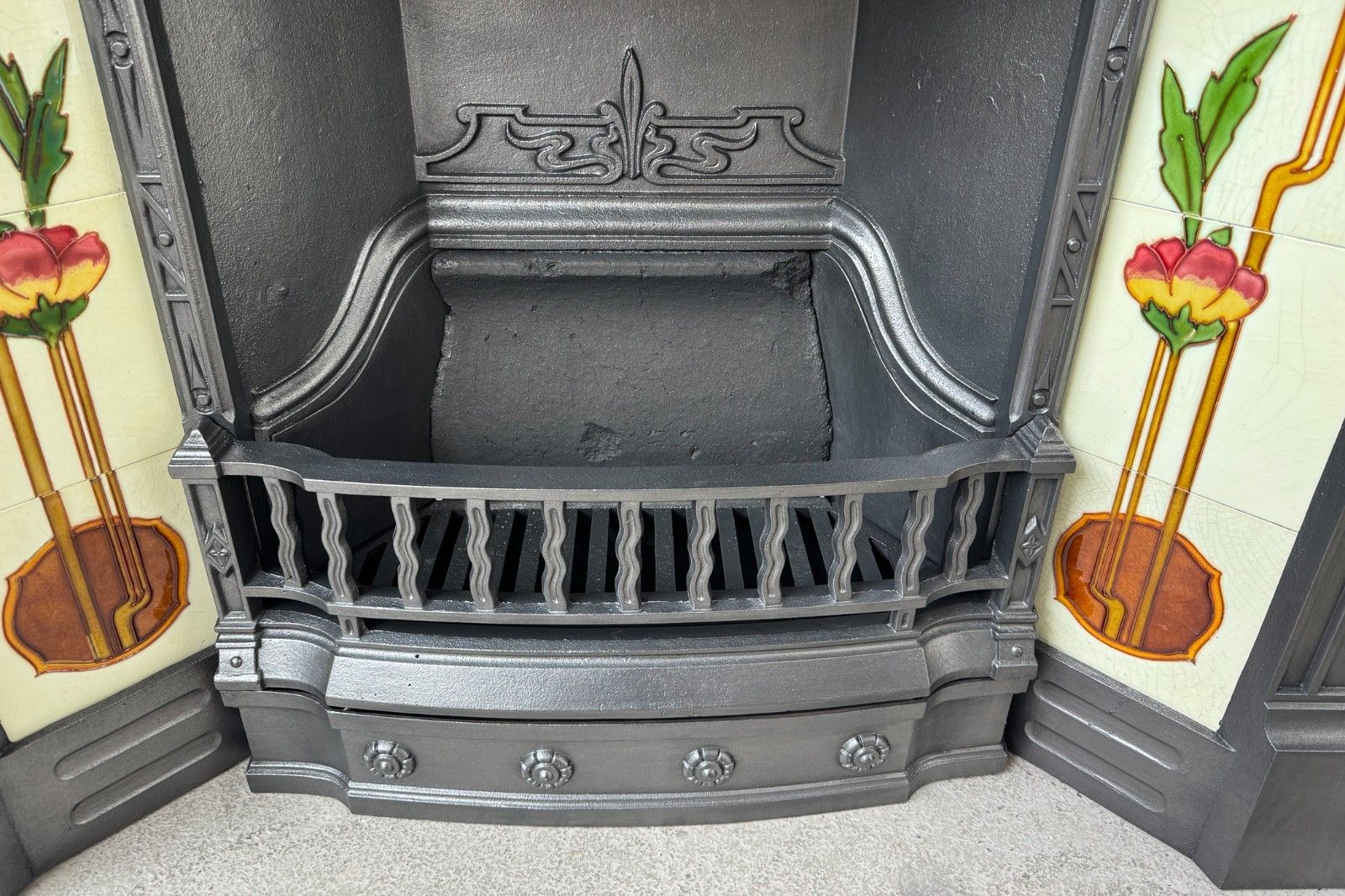 3195.0 Edwardian Cast Iron Tiled Fireplace Circa 1902. Large Antique Reclaimed Restored photo