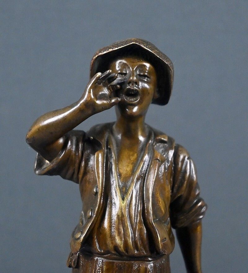 Bronze Sculpture "The Little Water Carrier" Signed Dubois – Late 19th Century photo vinterior