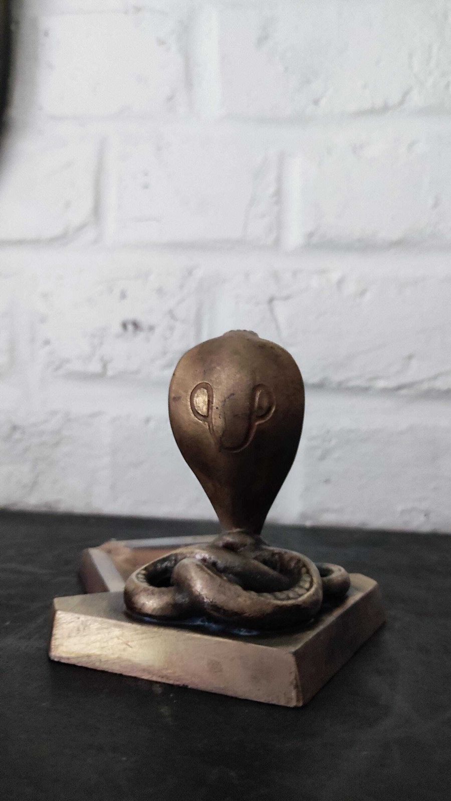 photo vinterior French Bronze Ashtray With Cobra Snake Sculpture By A. Pichegru, 1930s