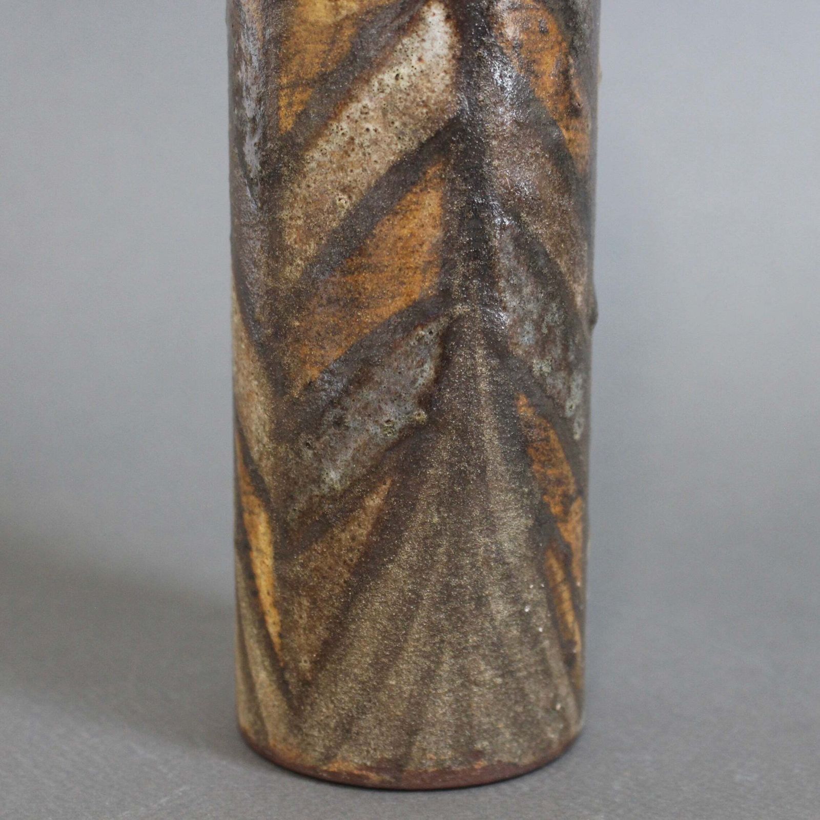 photo furniture Mid Century French Ceramic Flower Vase By Alexandre Kostanda (Circa 1960s)