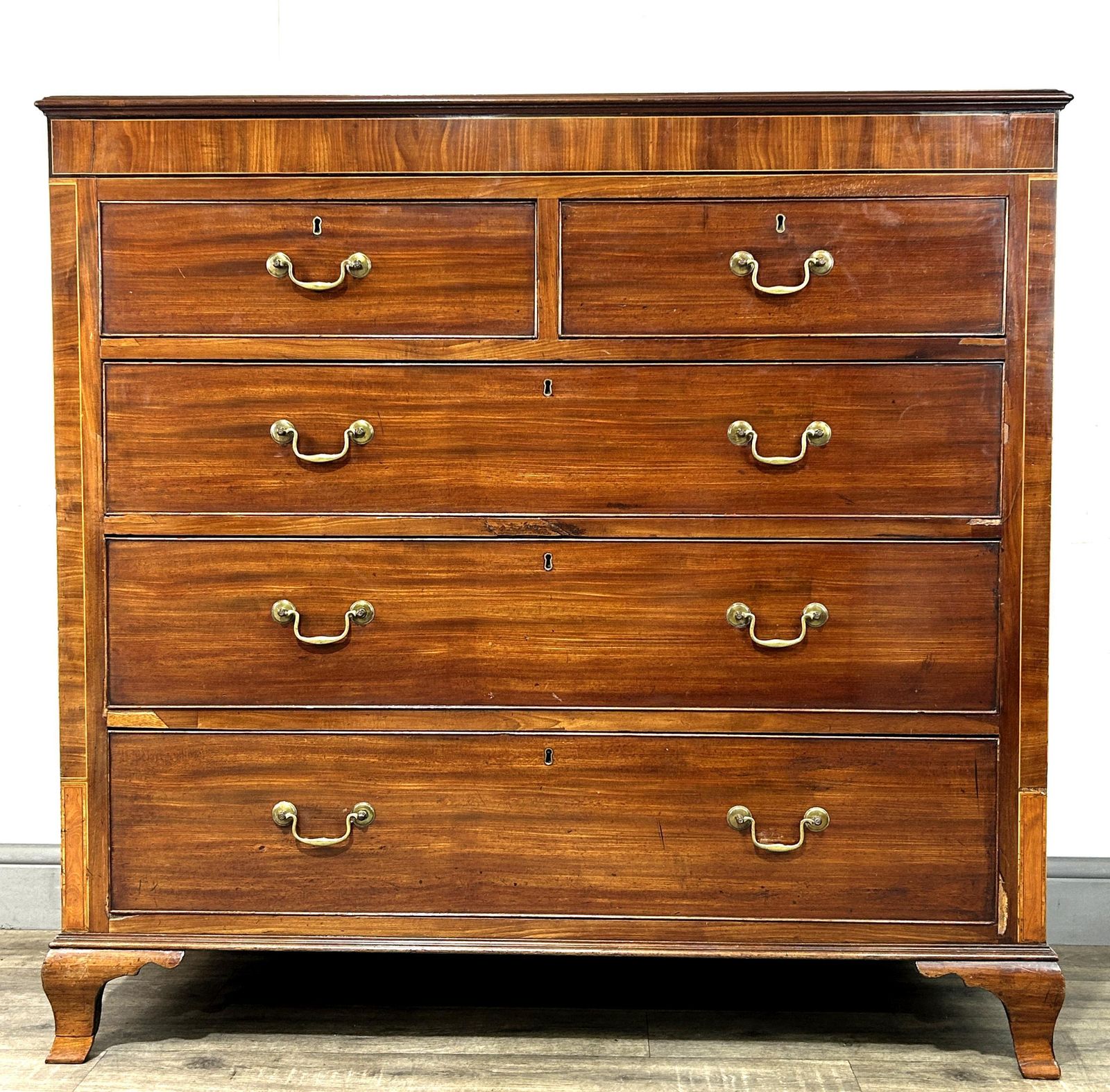 Huge Antique Georgian Mahogany Chest Of Drawers C1800.