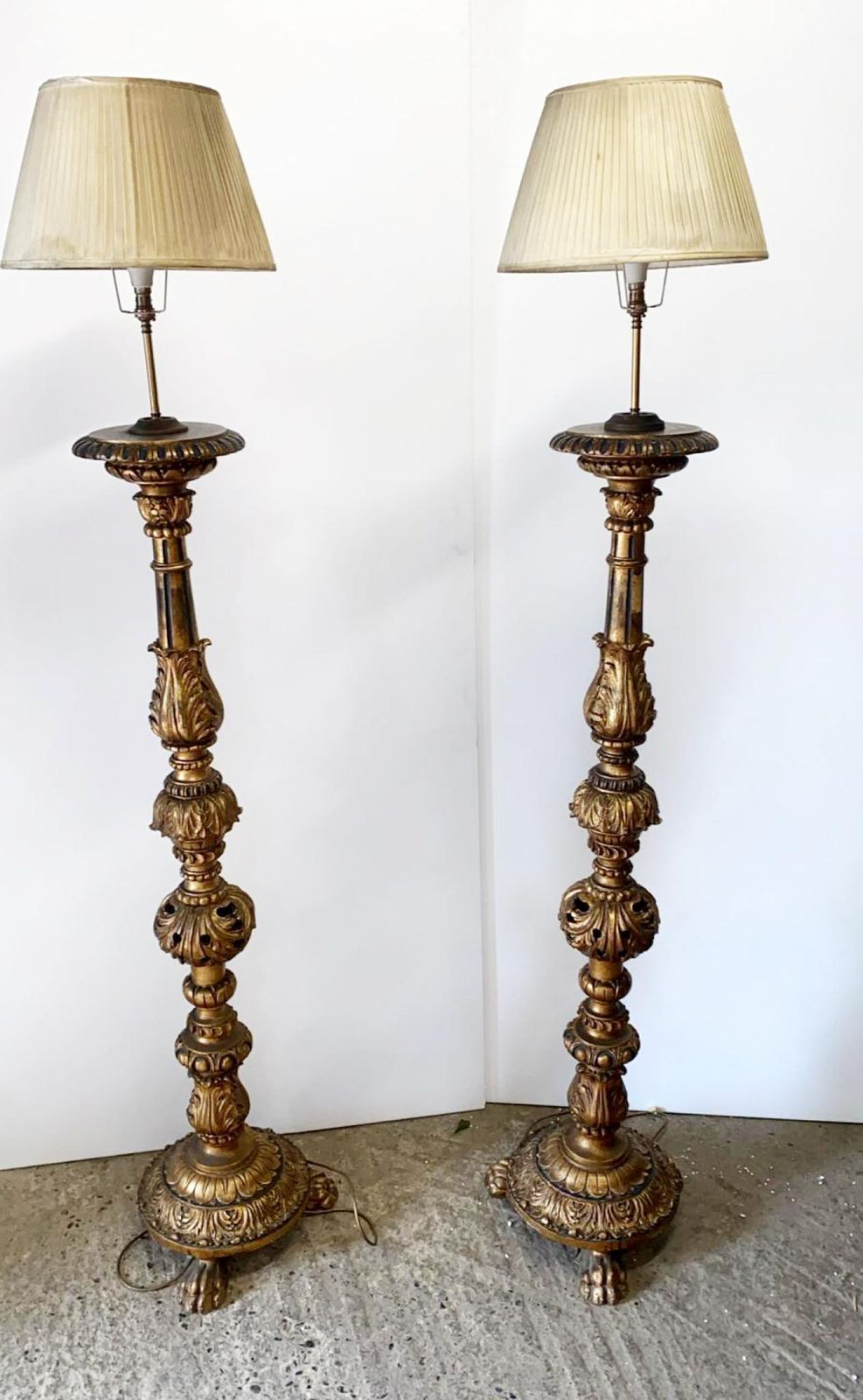 Pair Florentine Lamps Floor Light Carved Giltwood Baroque. photo Lighting