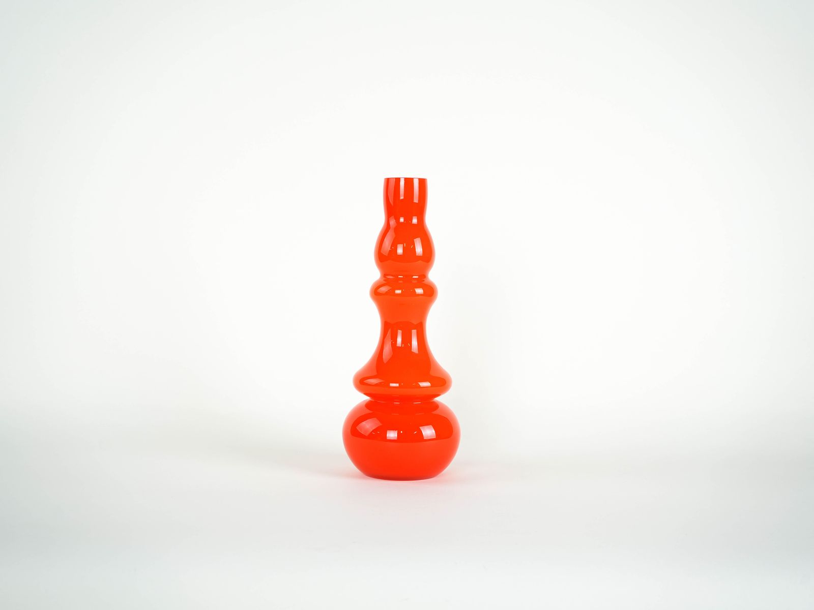 Vase en verre orange, design danois, années 1960, fabriqué au Danemark photo furniture